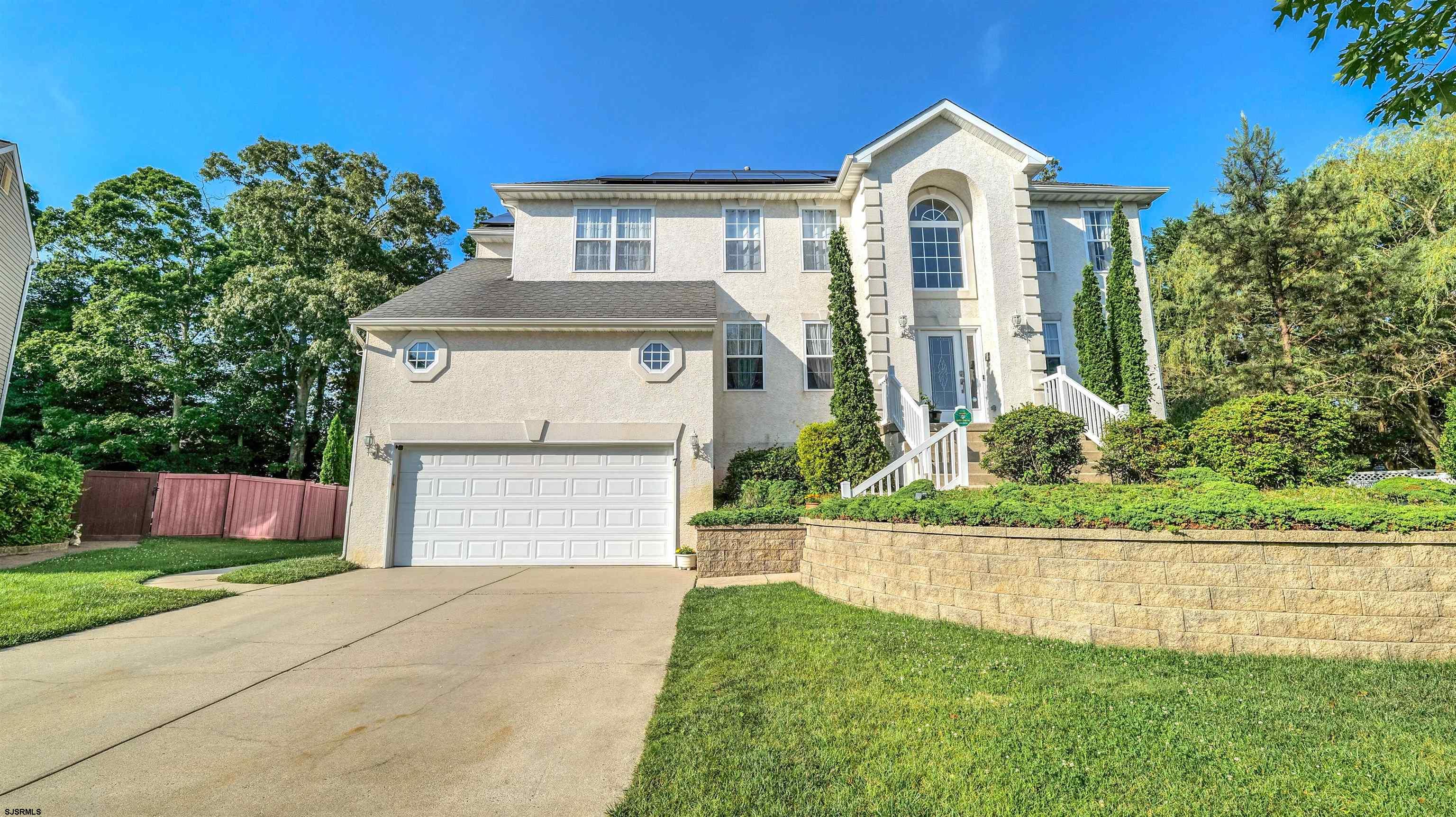 7 Ruth Ct