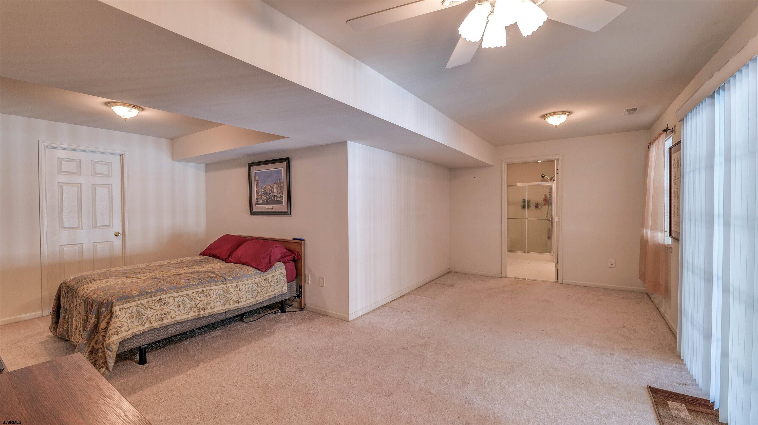 7 Ruth Ct