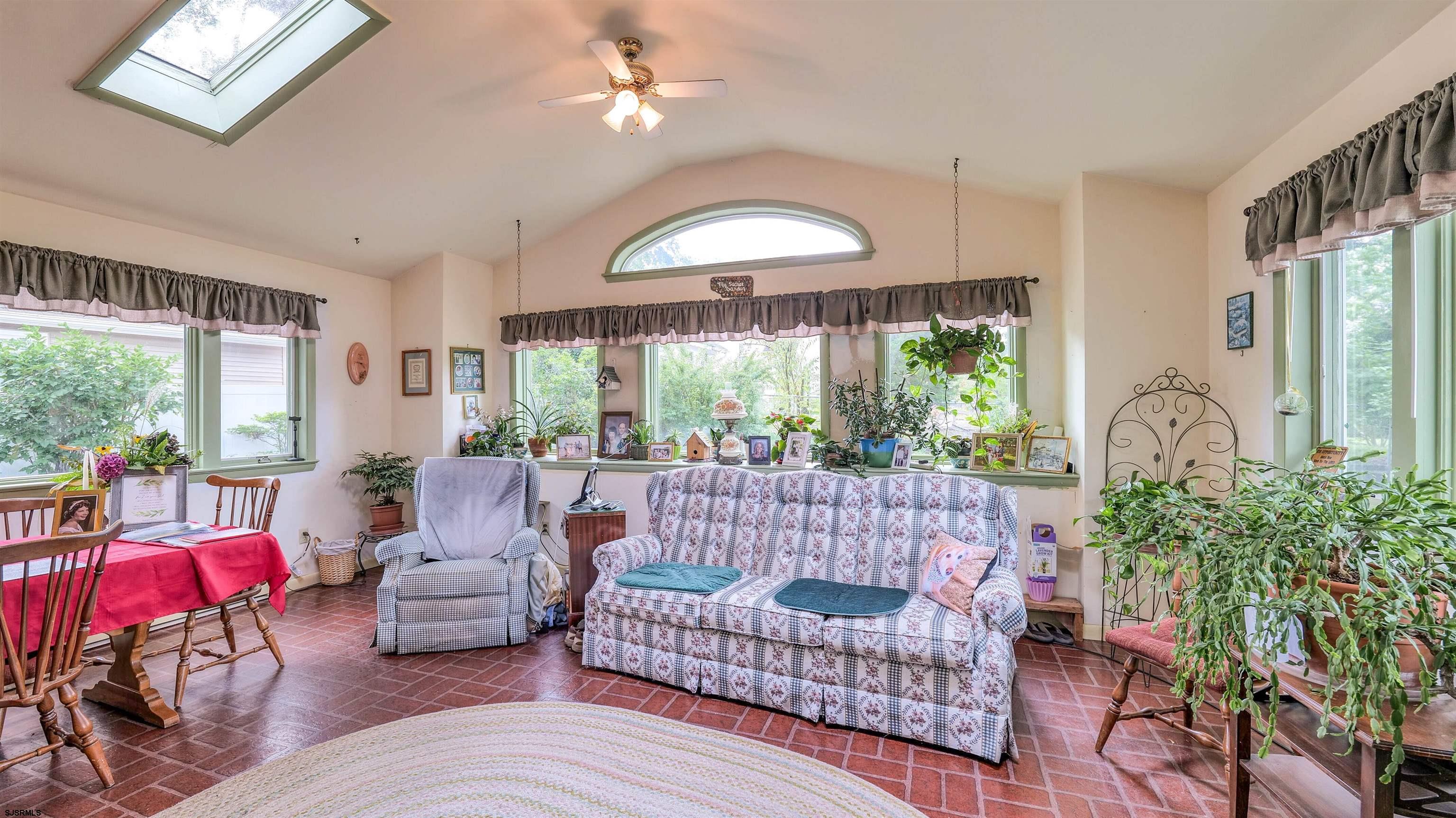 139 Pennsylvania Ave