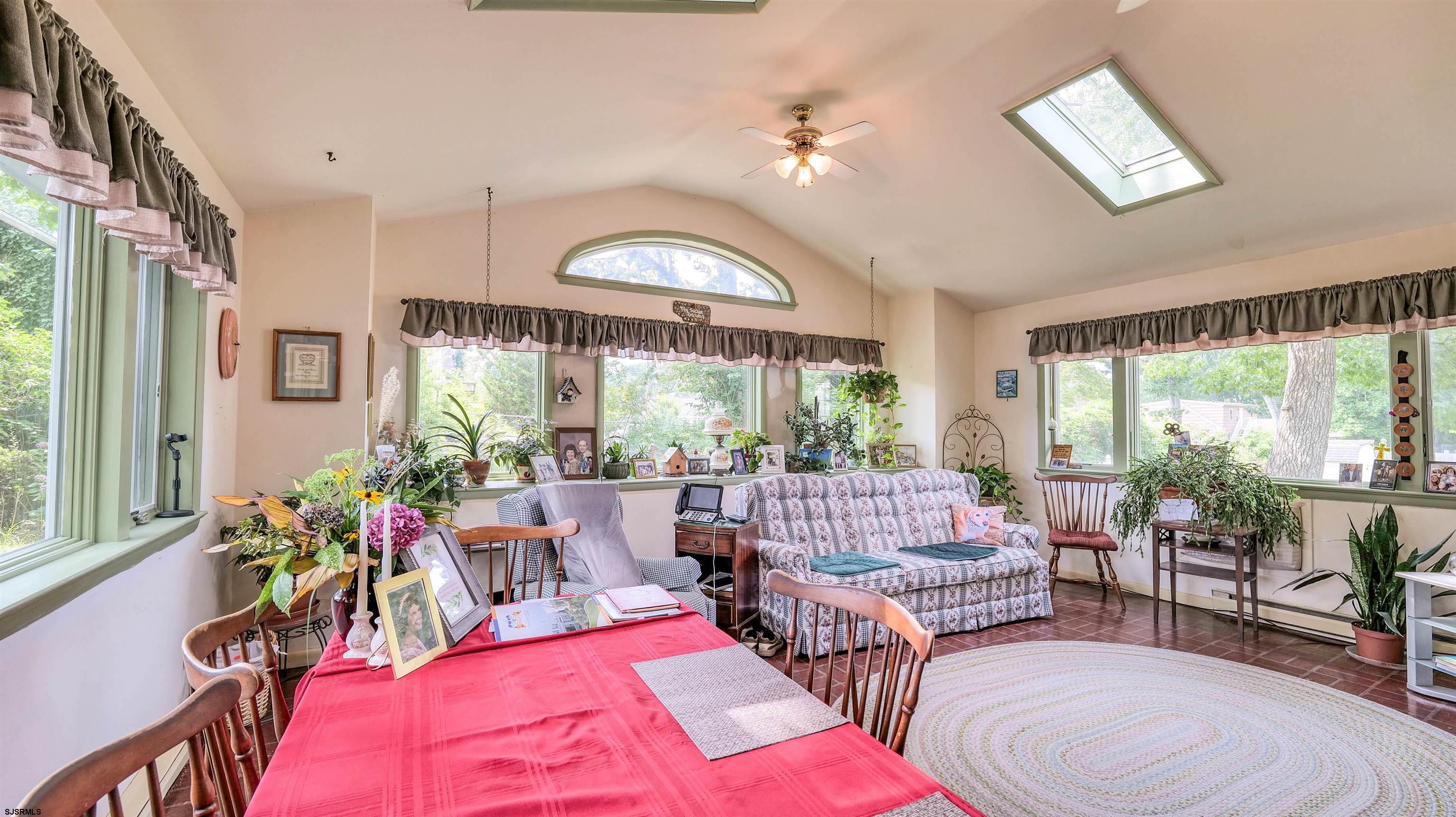 139 Pennsylvania Ave