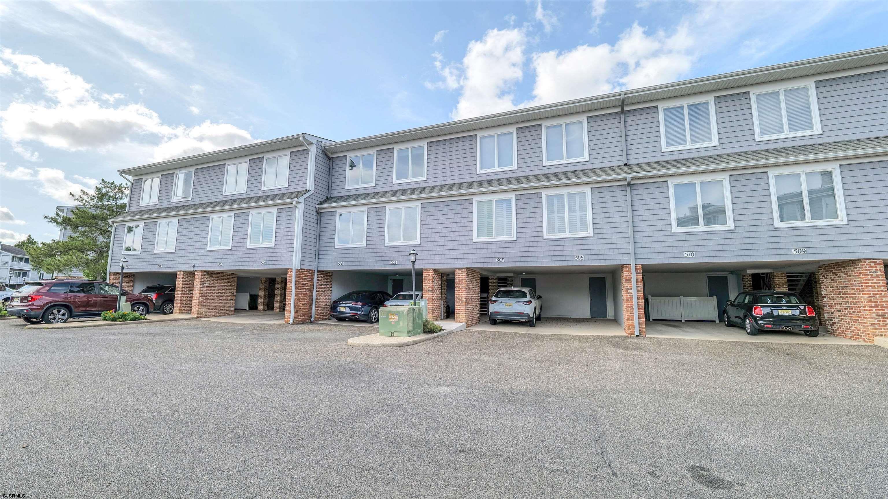 505 Harbour Cove