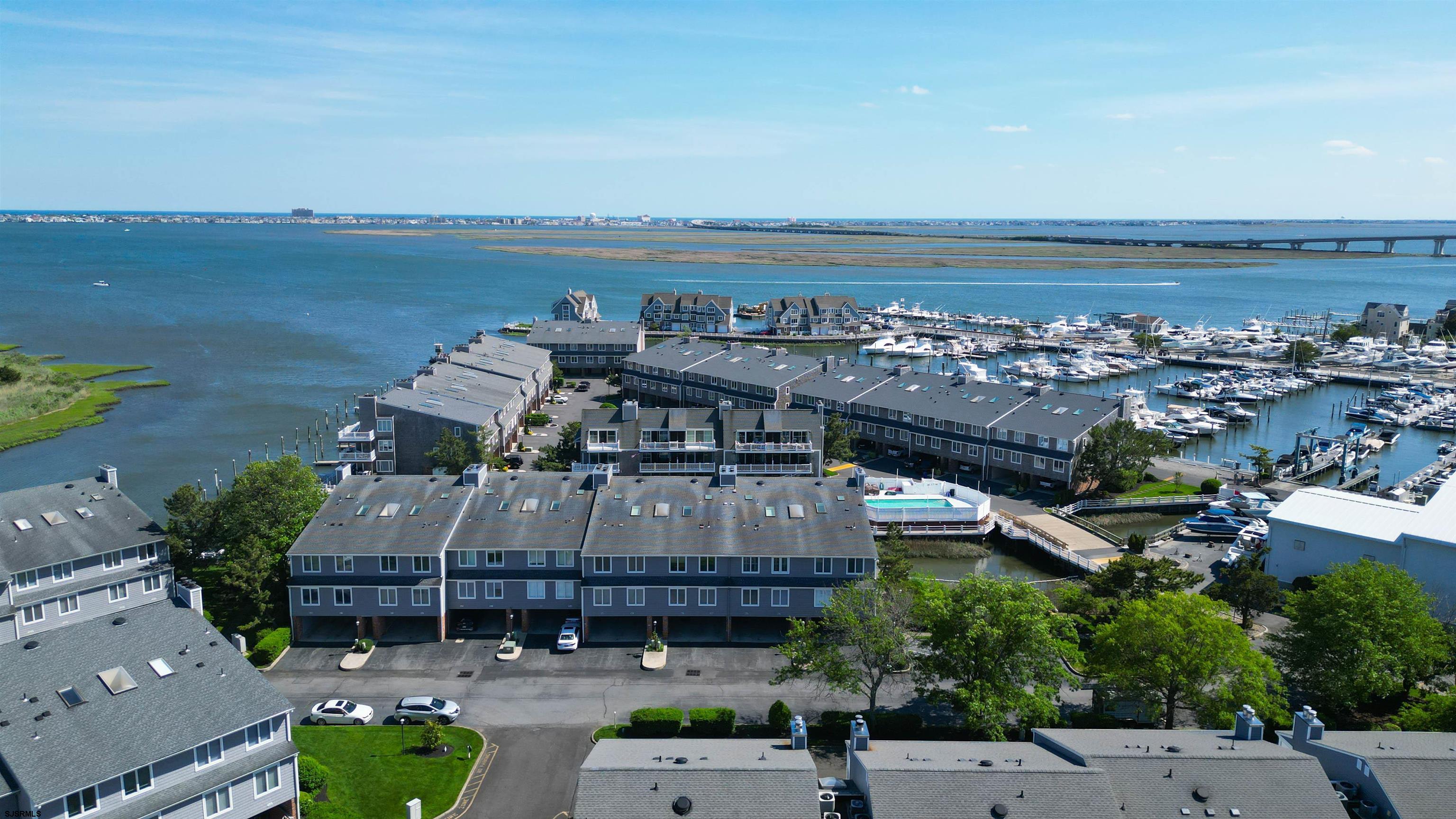 505 Harbour Cove