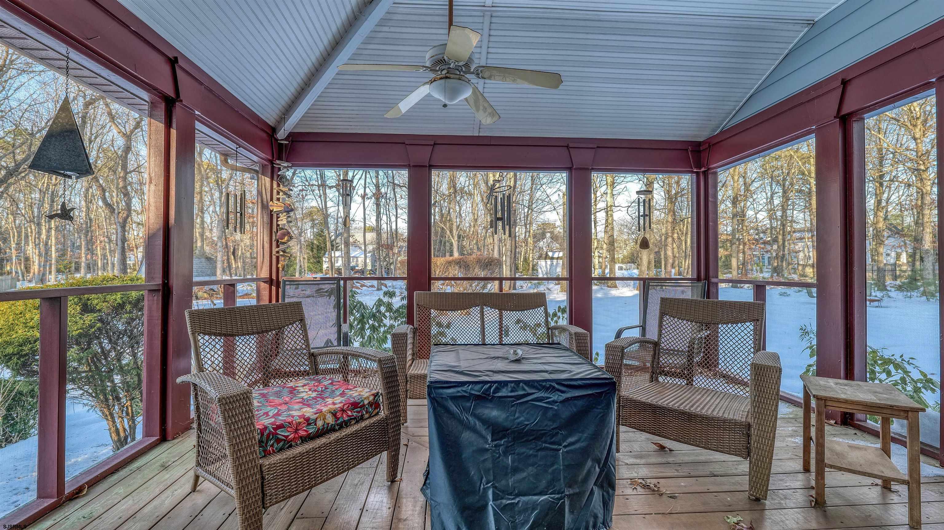 627 Seaview Ridge Dr