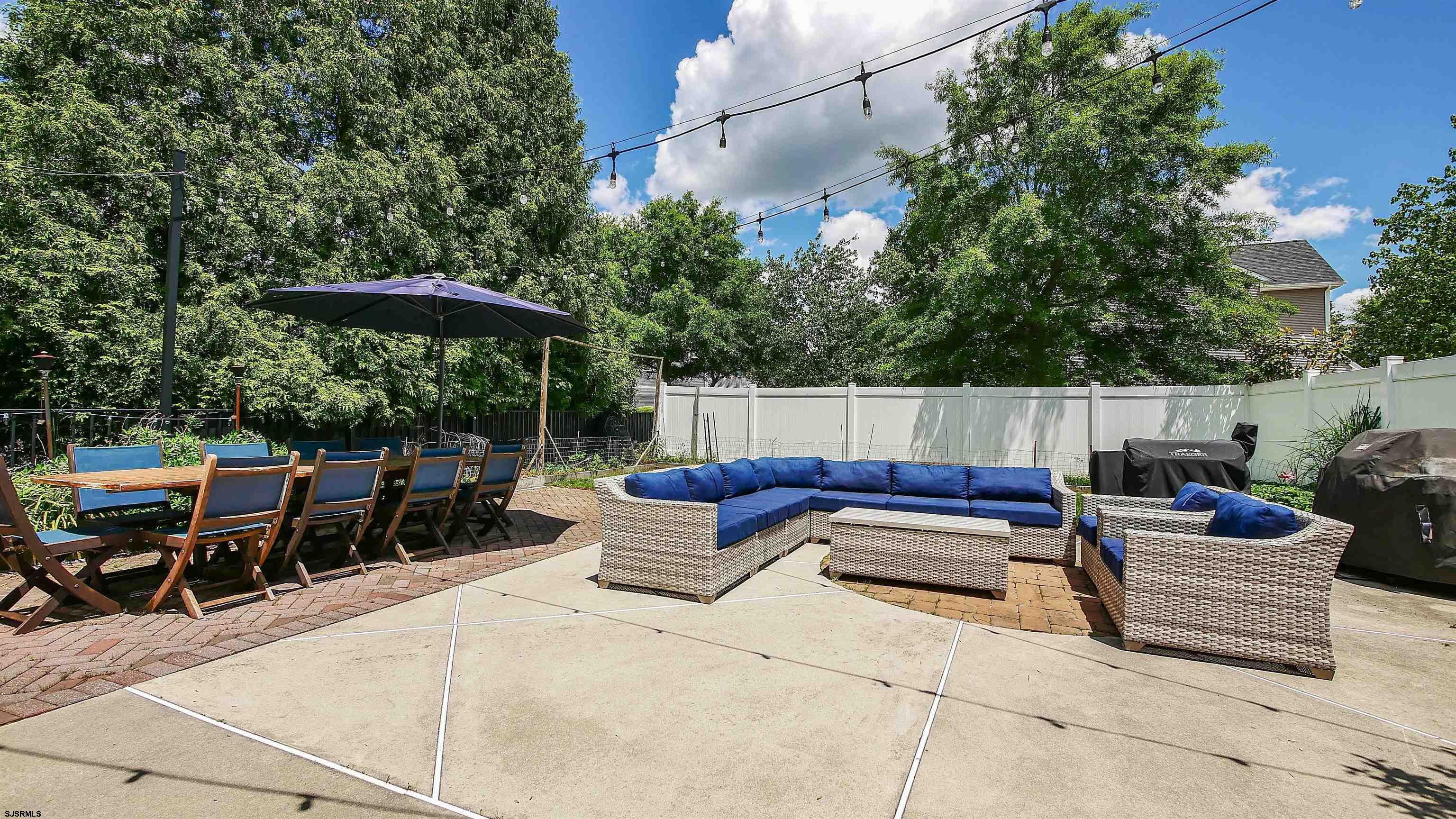 101 Haviv Dr