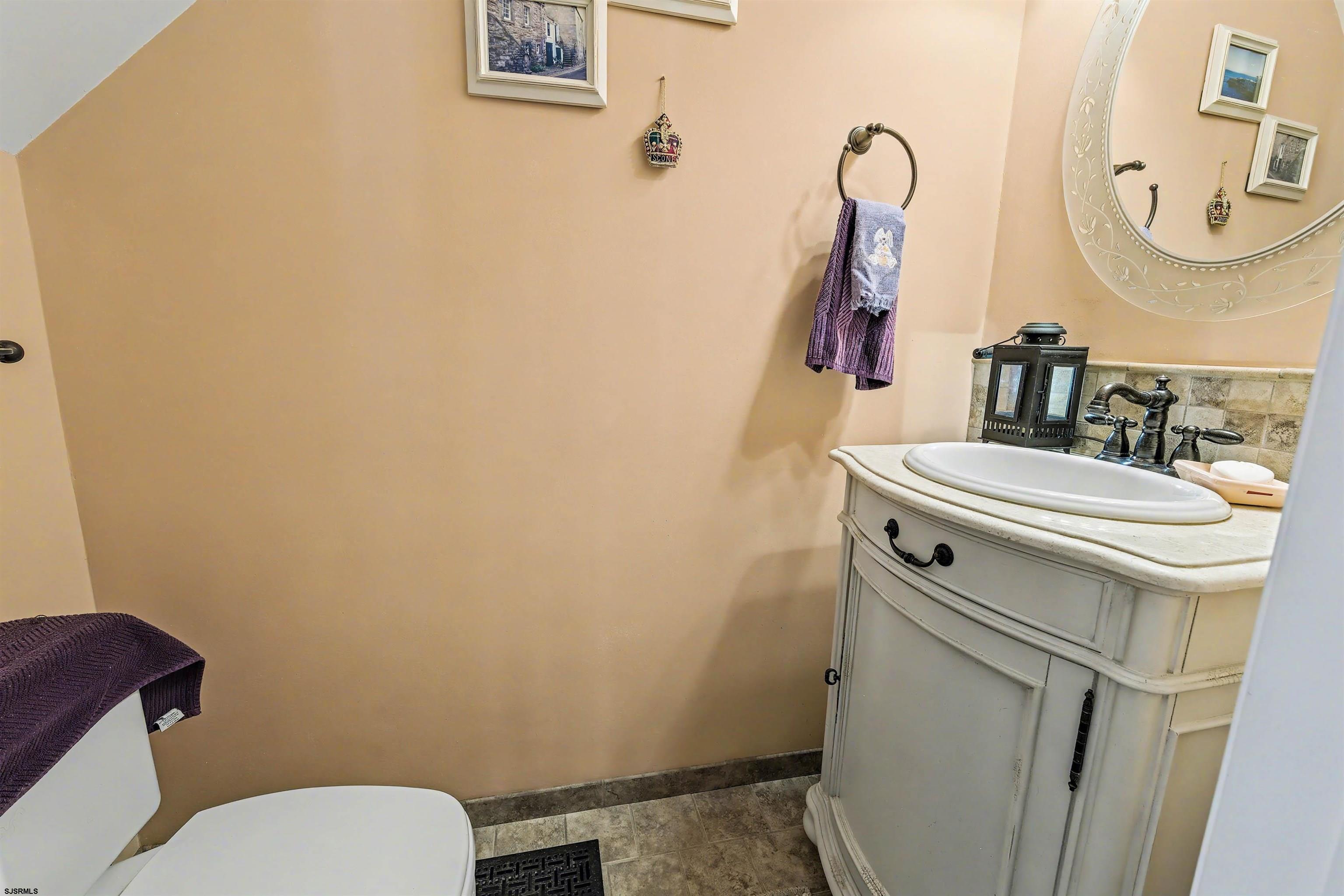 502 E Summerwood Pl Pl