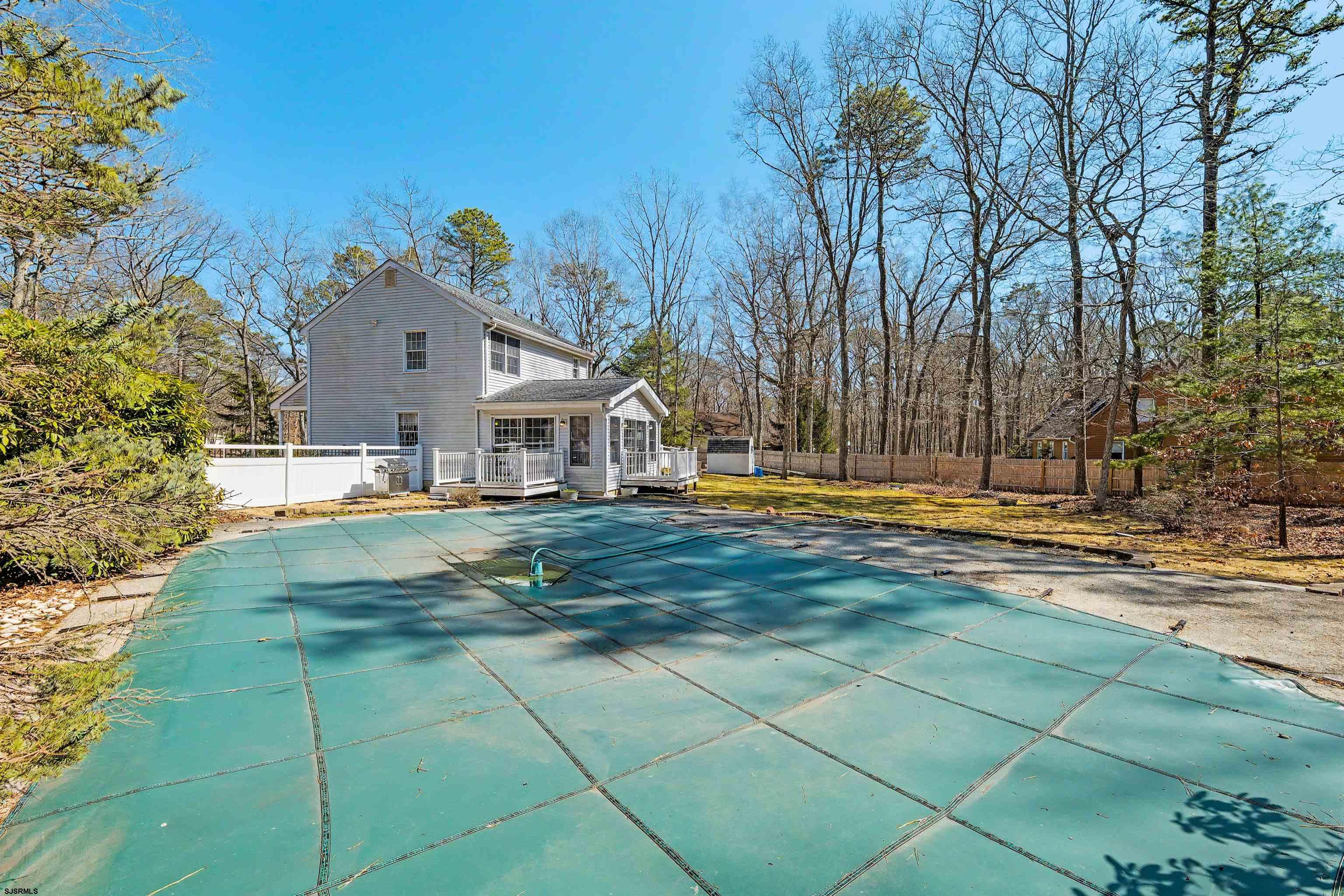 502 E Summerwood Pl Pl