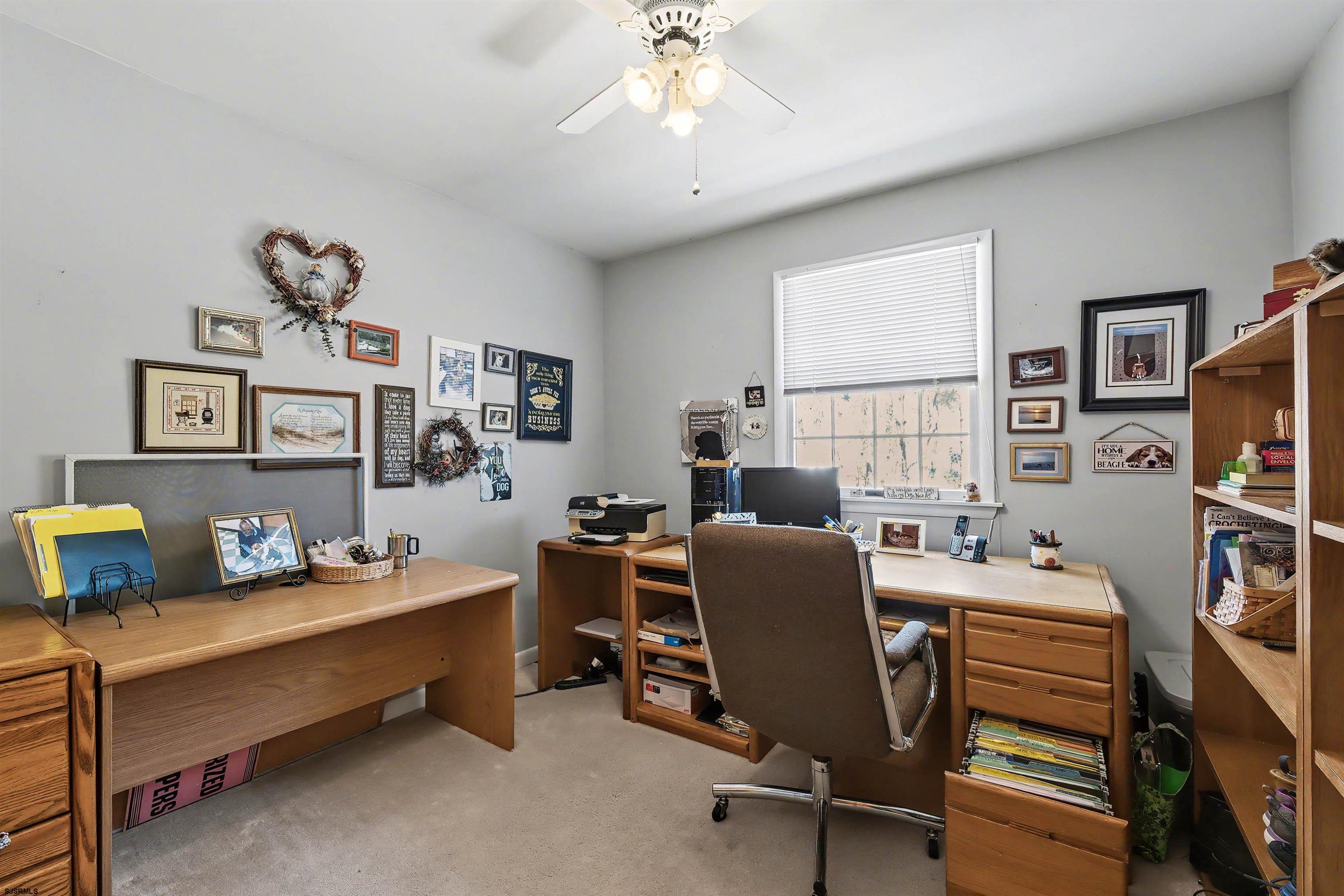 502 E Summerwood Pl Pl