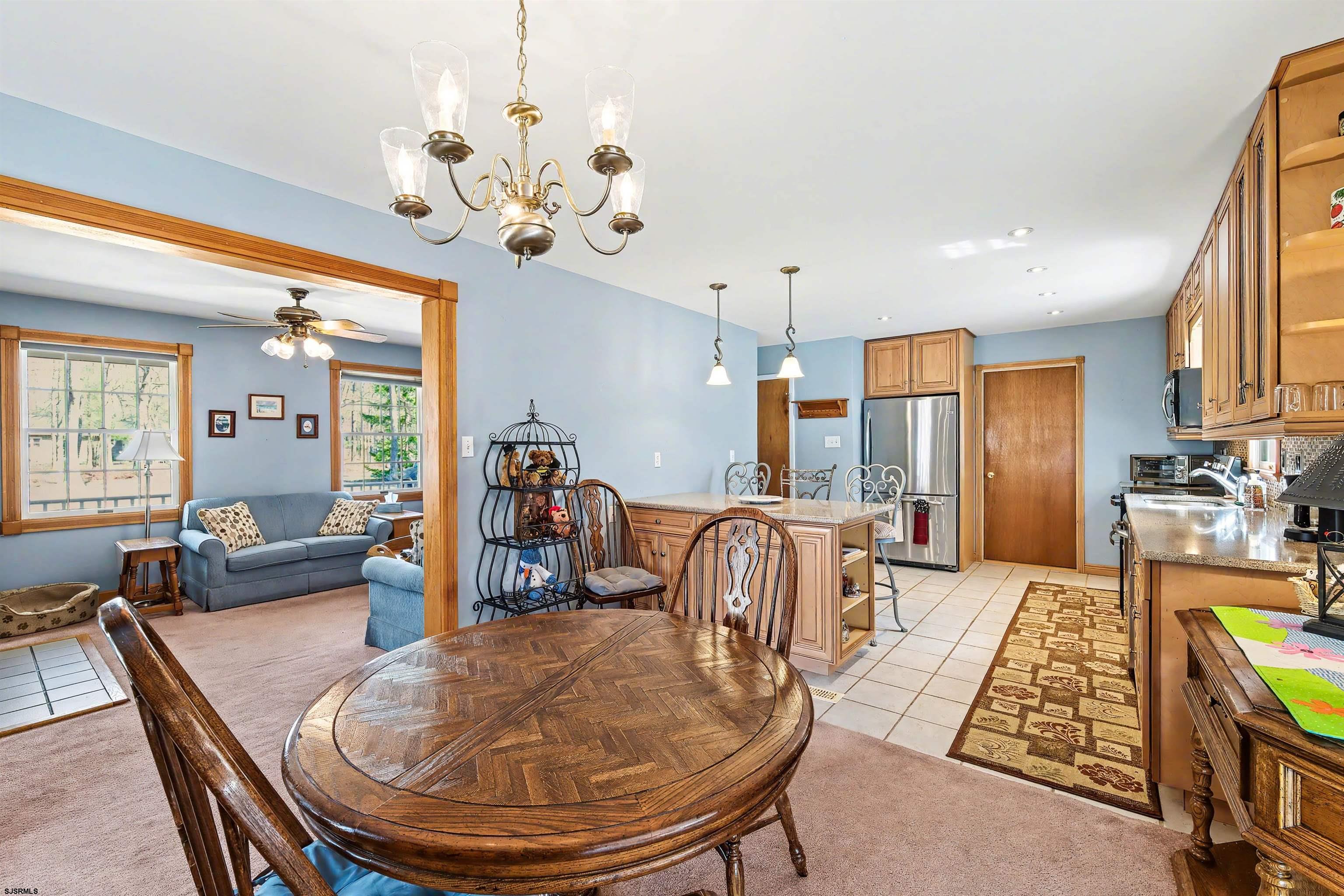 502 E Summerwood Pl Pl