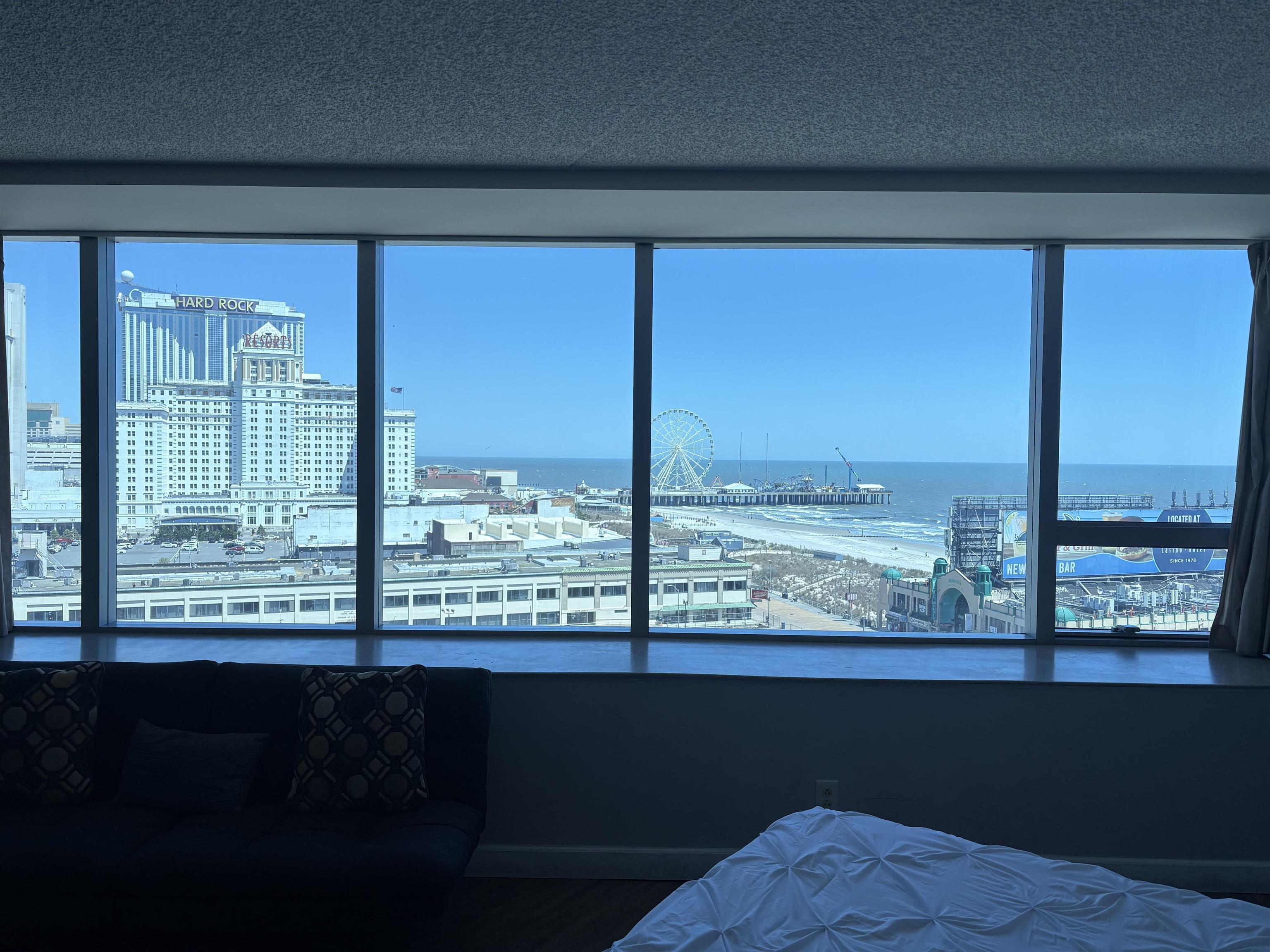 1515 Boardwalk Unit: 1004