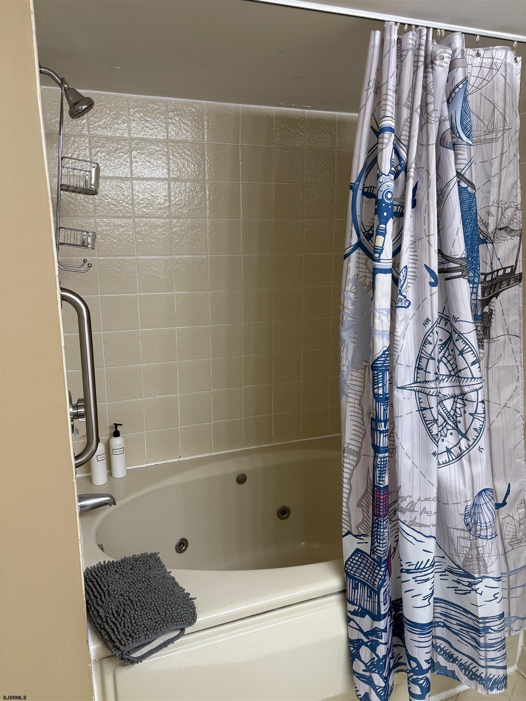 1515 Boardwalk Unit: 1004