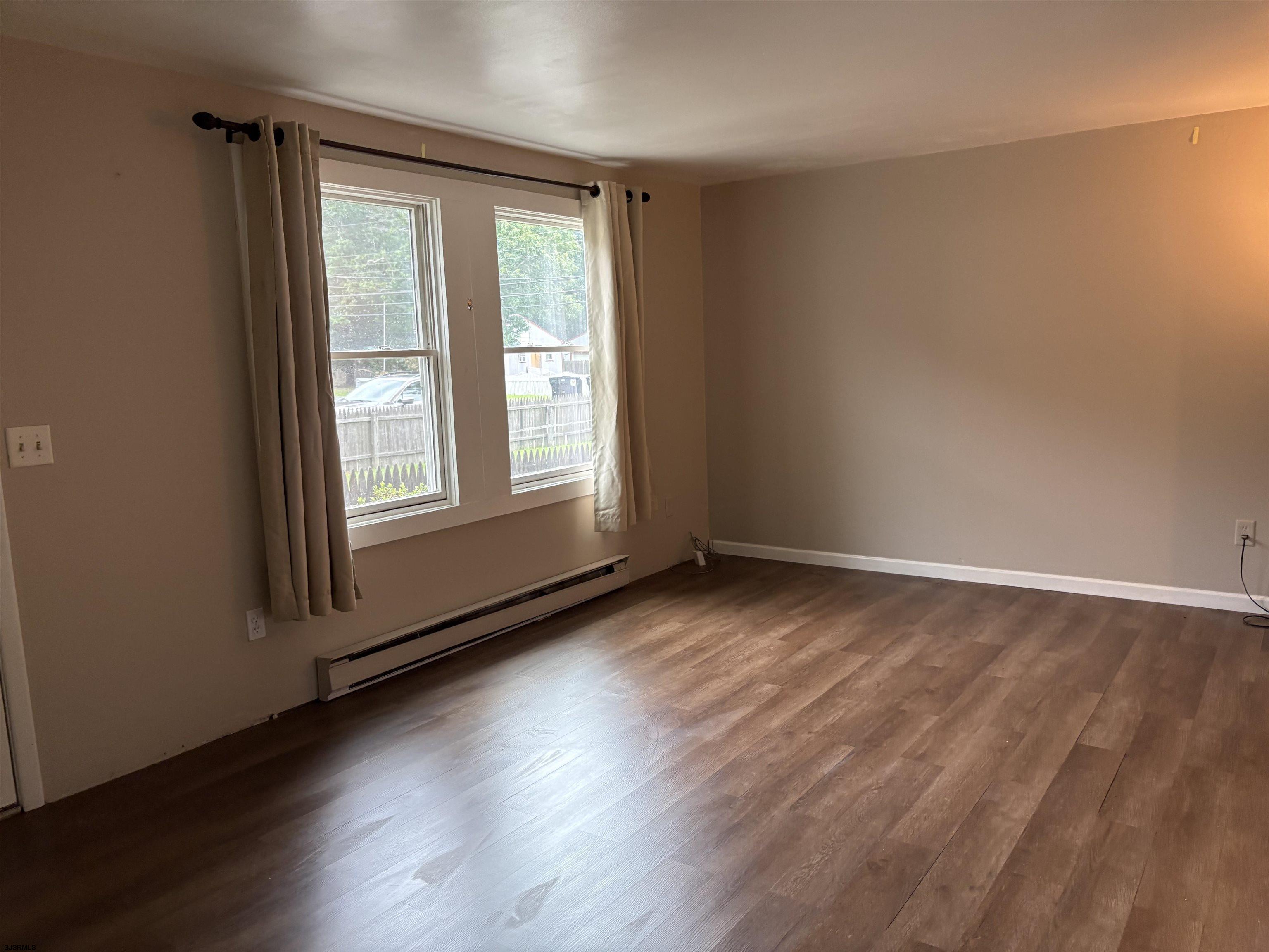 409 Spruce Ave