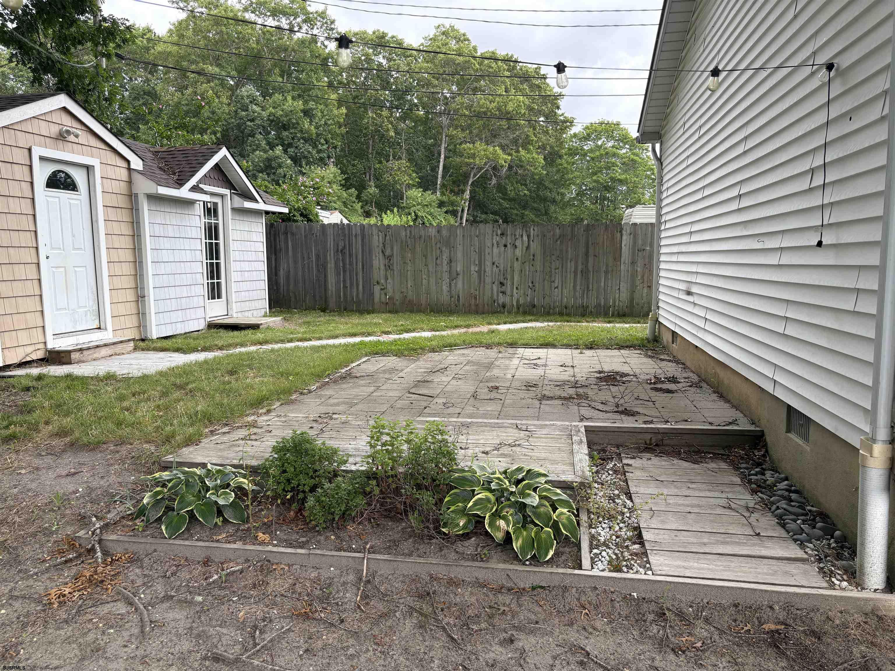 409 Spruce Ave
