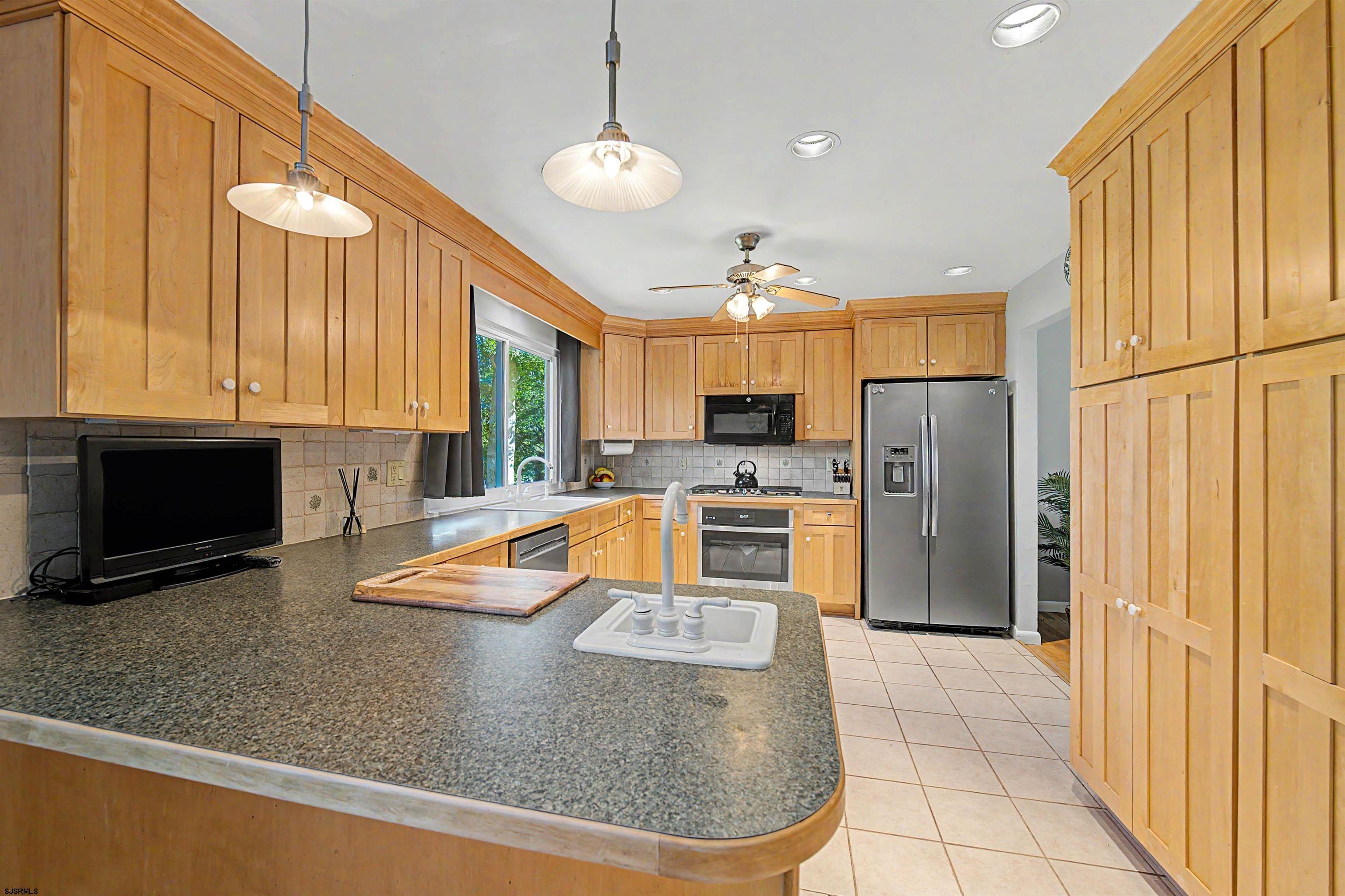 106 Cynwyd Dr