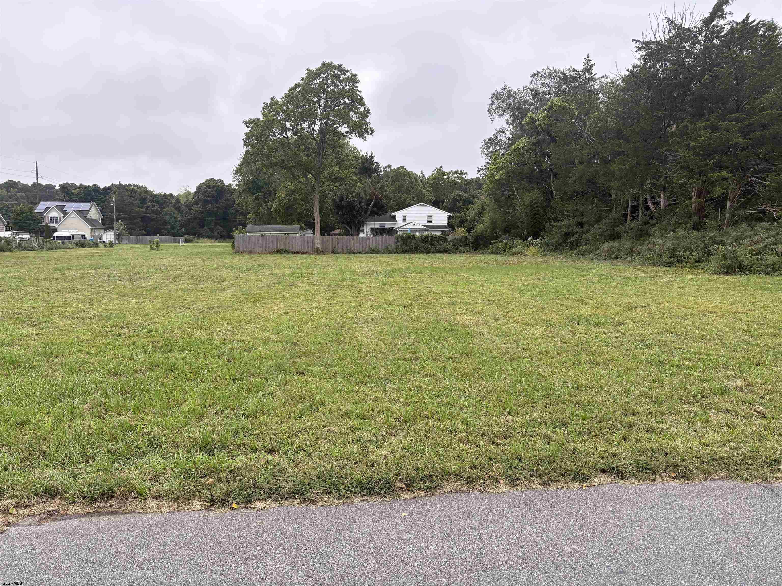 301 Ash Road