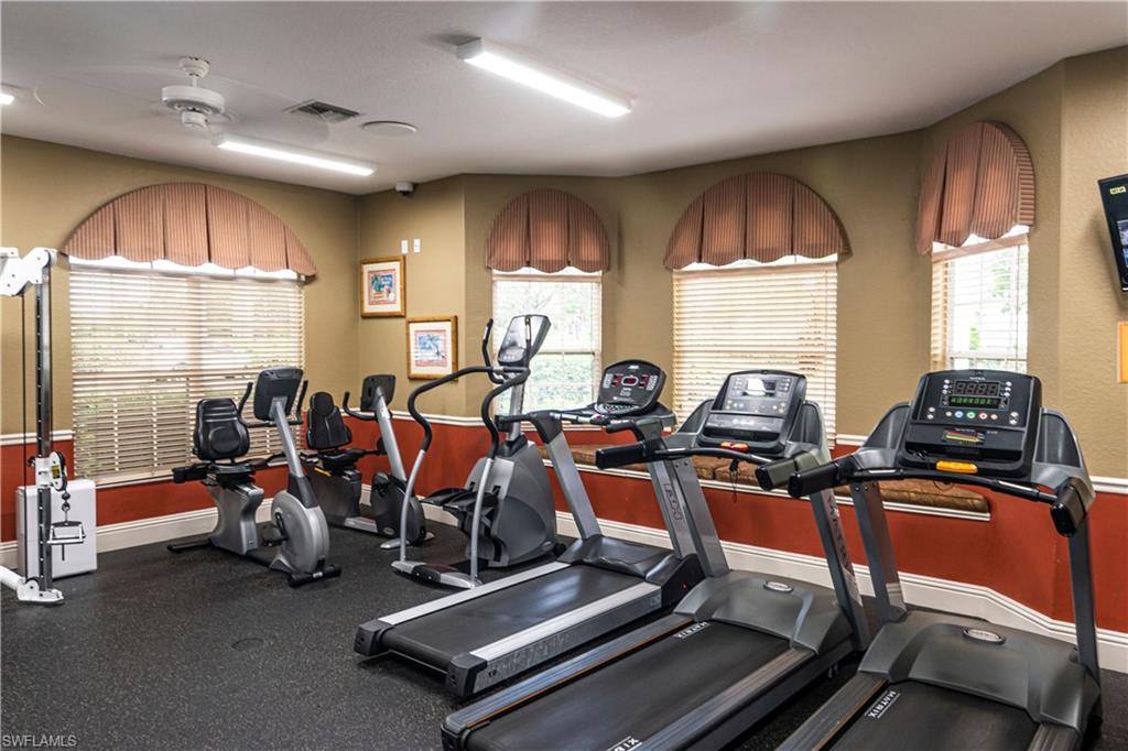 8350 Ibis Cove CIR # 247