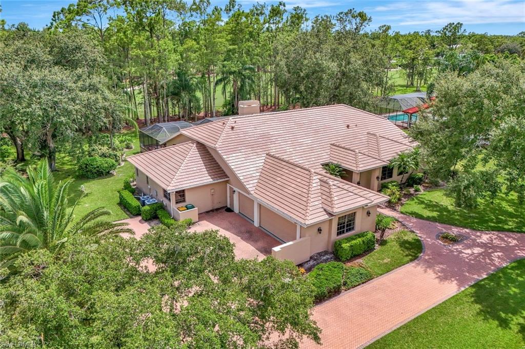 4556 Pond Apple DR N