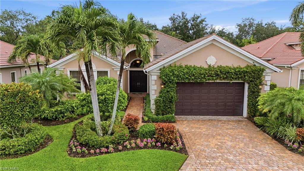 5717 Hammock Isles DR