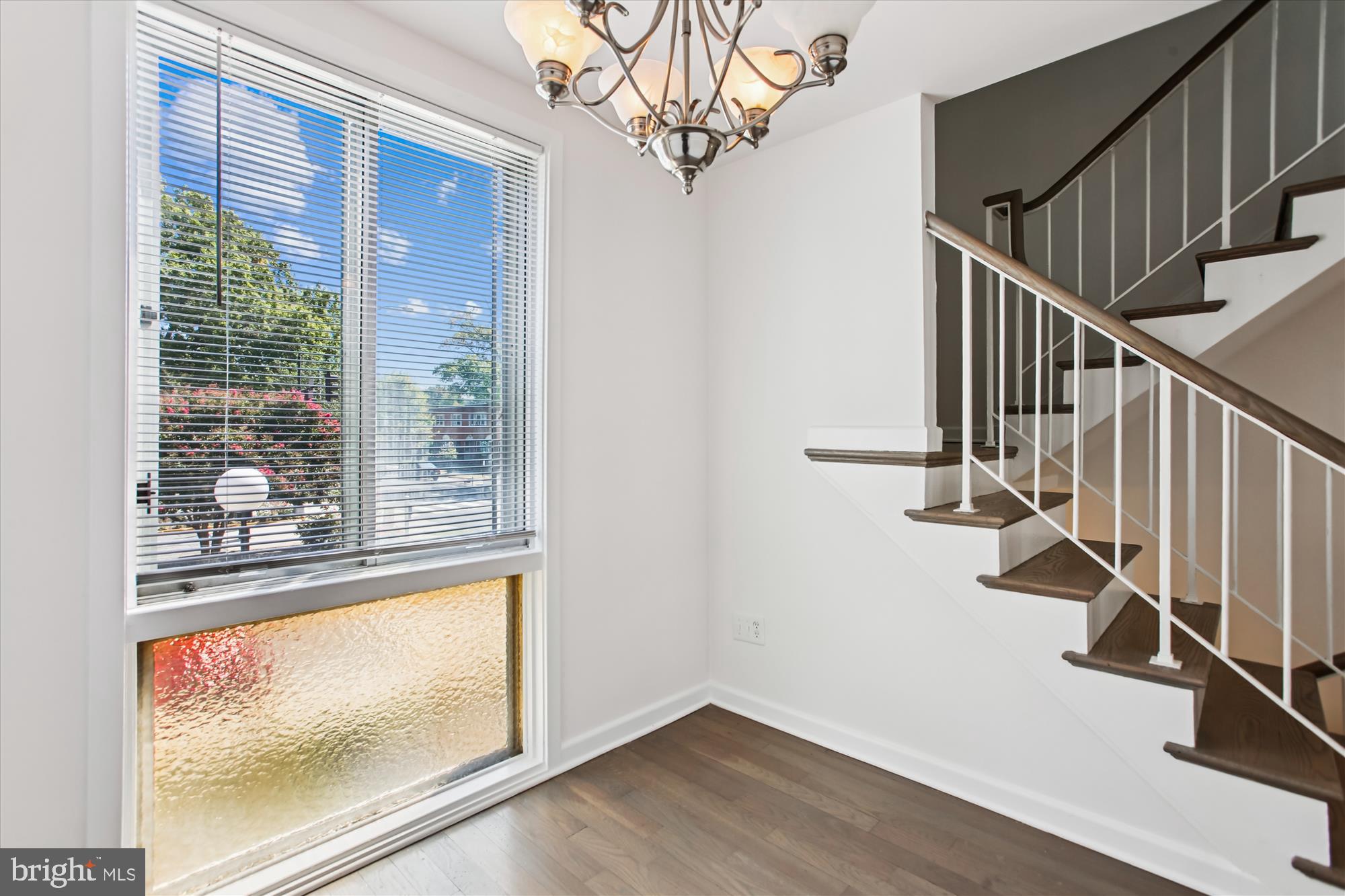 301 I St SW #108