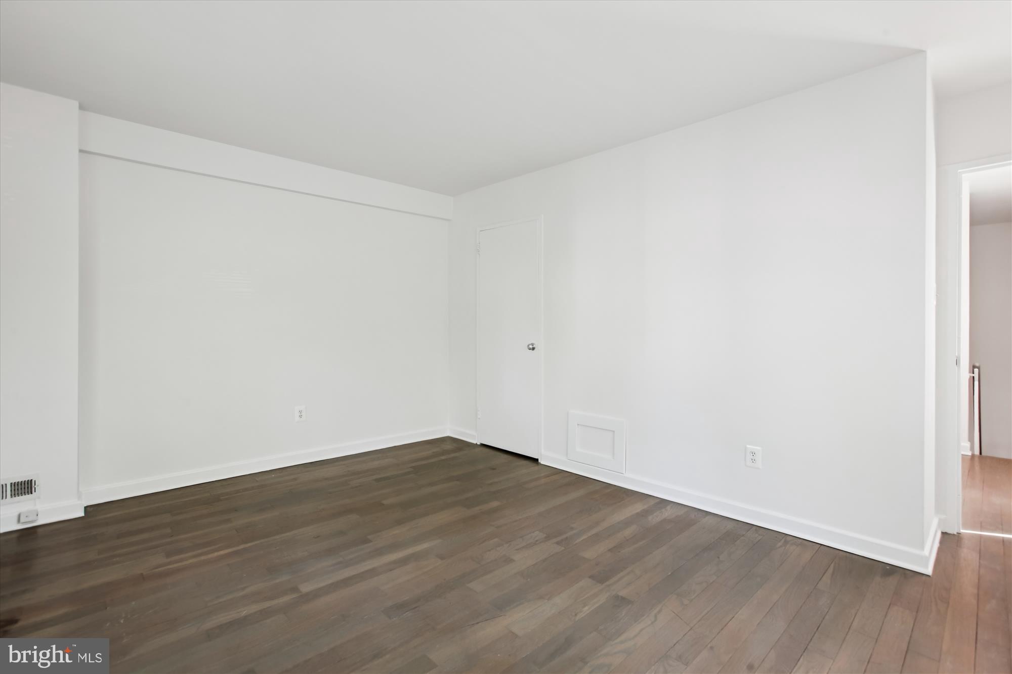 301 I St SW #108