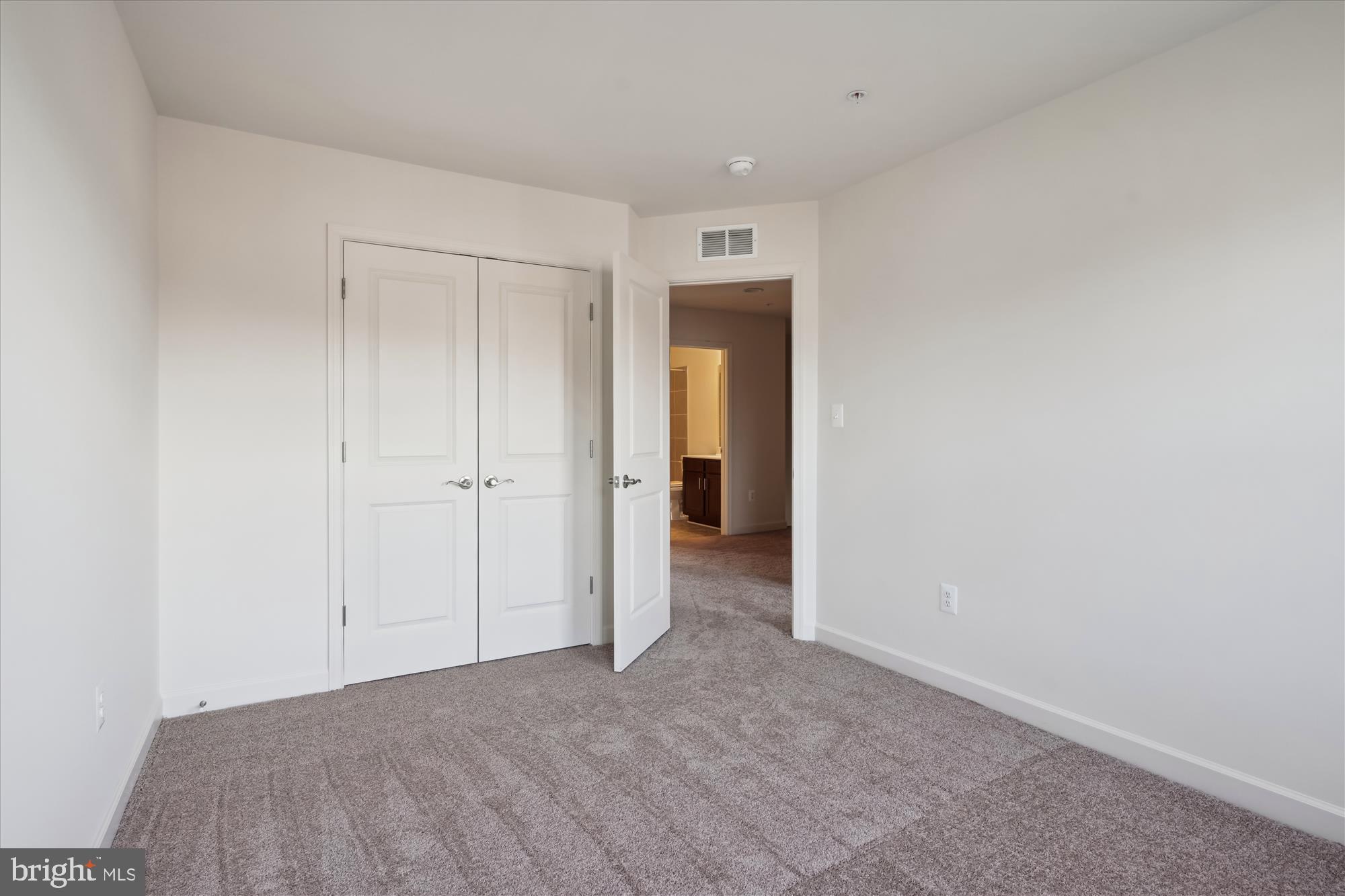 318 BUCKEYE CIR