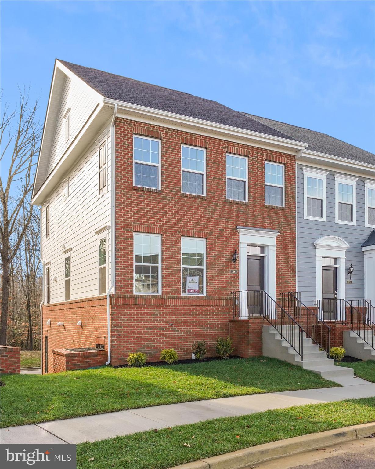 318 BUCKEYE CIR