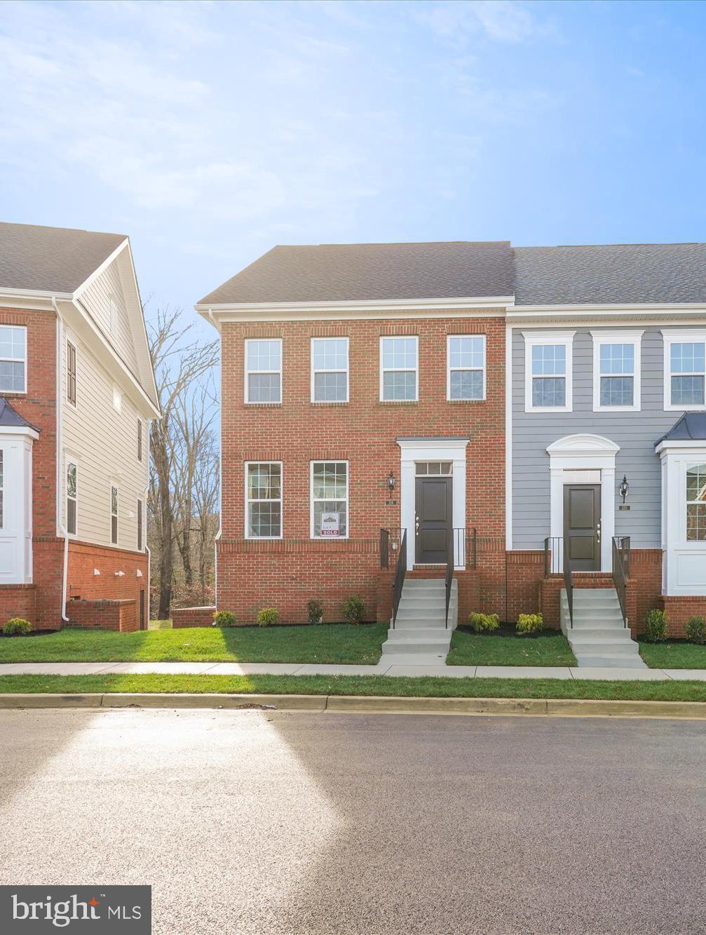 318 BUCKEYE CIR