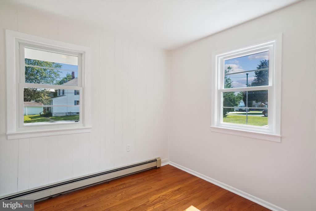 204 Maple Ave