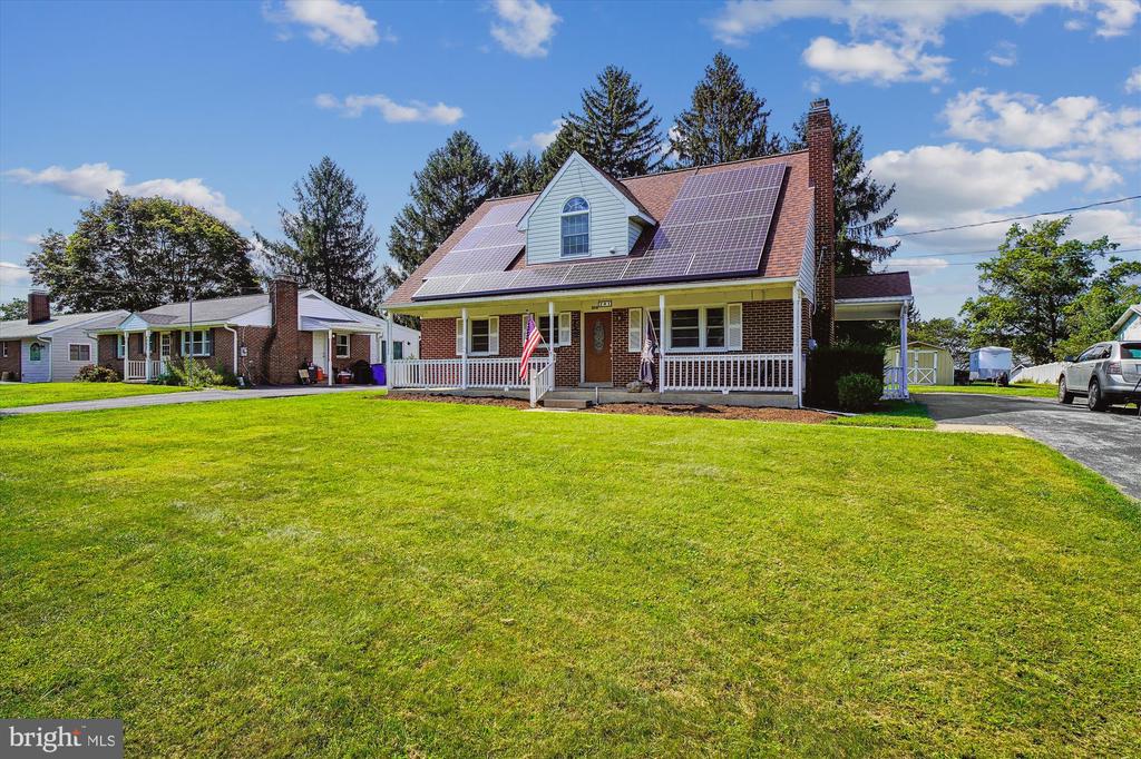 204 Maple Ave
