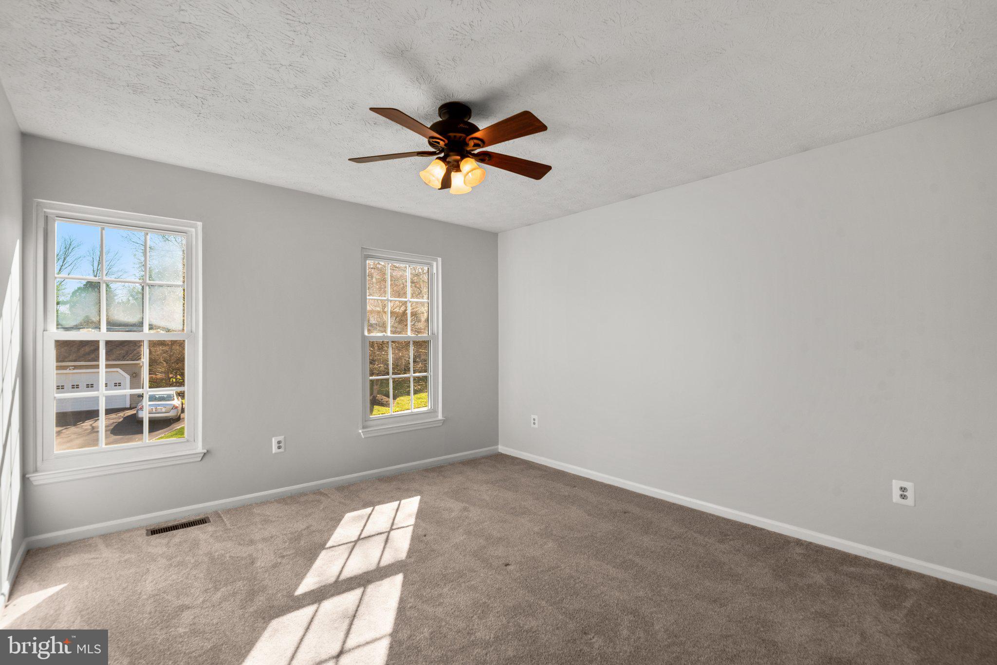 14156 Saddle River Dr