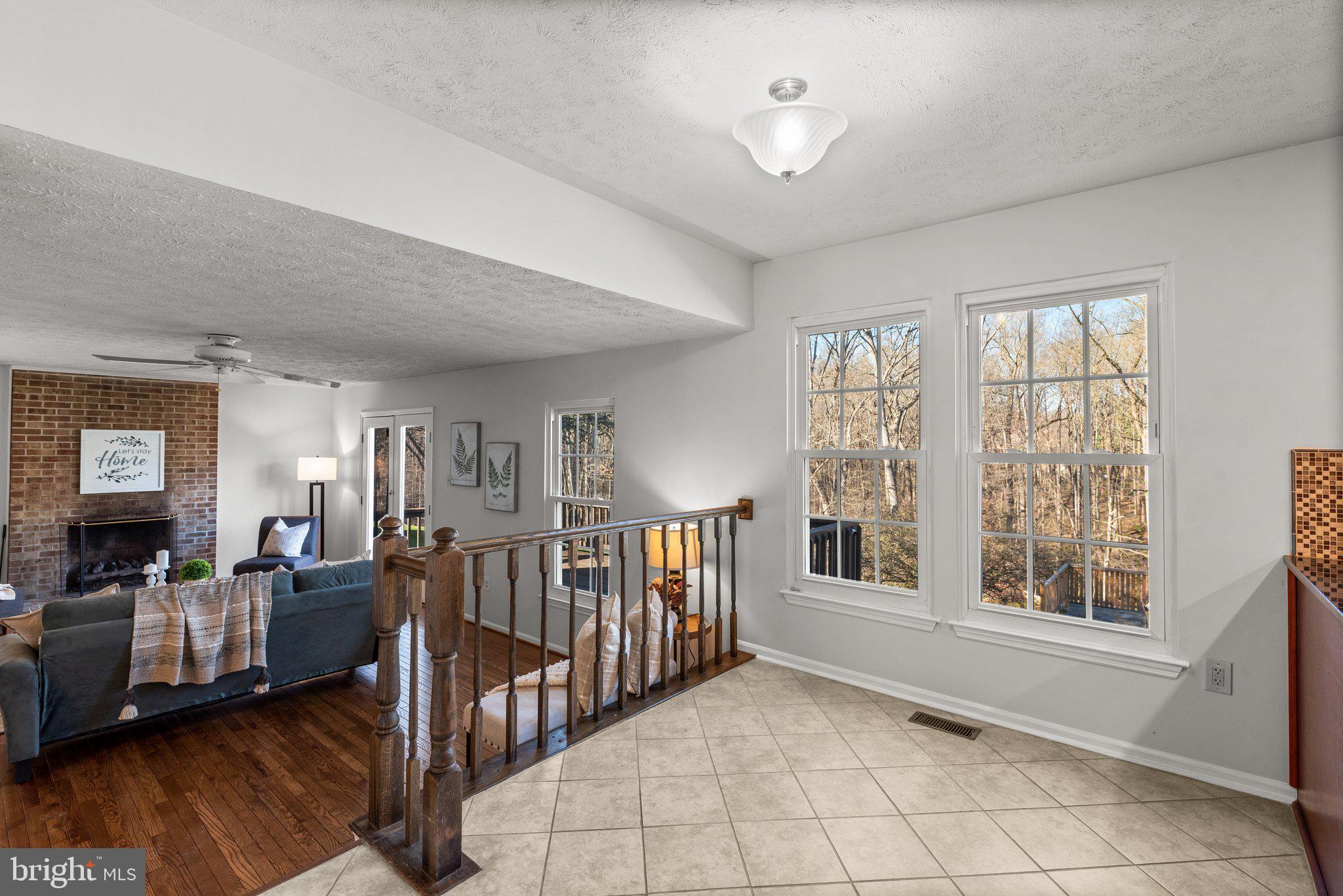 14156 Saddle River Dr