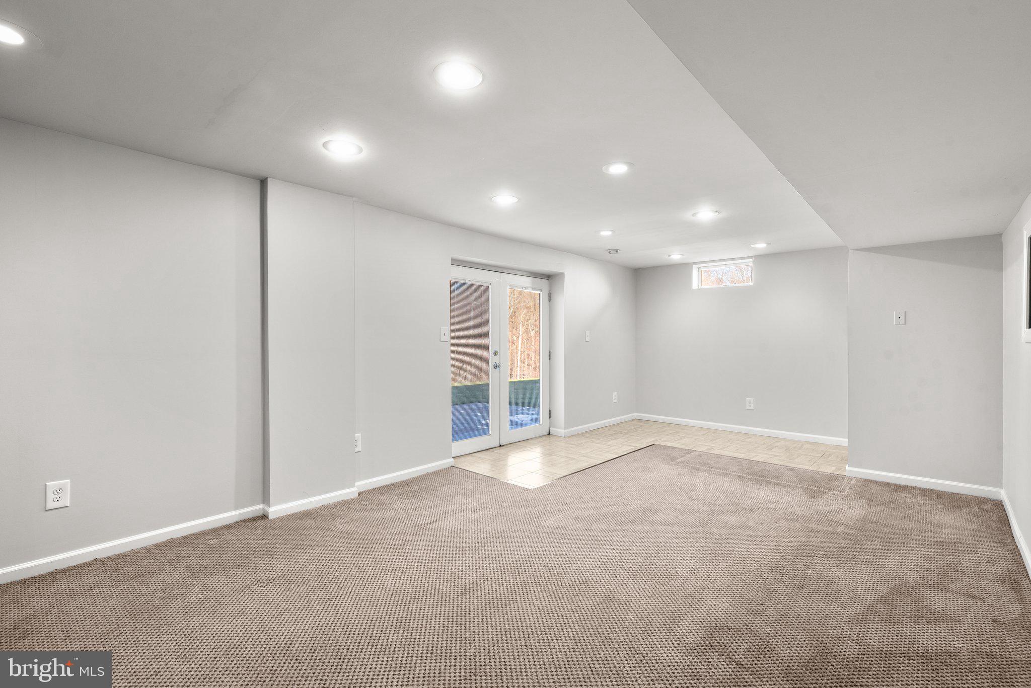 14156 Saddle River Dr