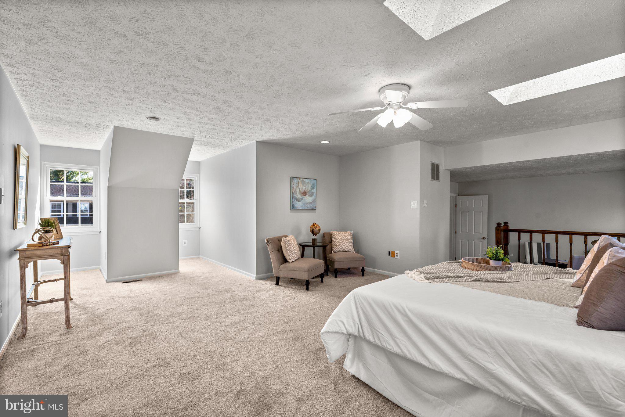 14156 Saddle River Dr