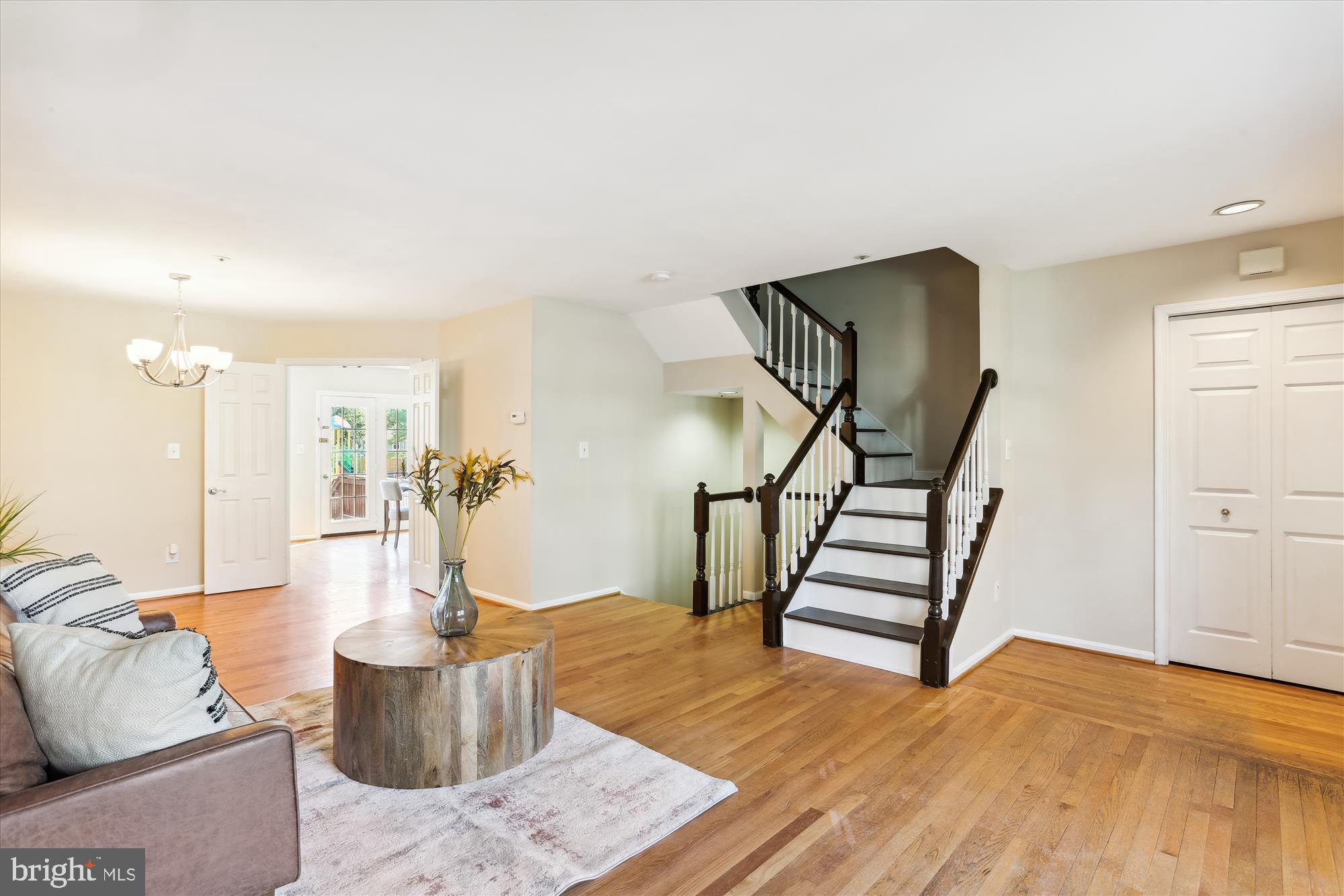 8649 Fountain Valley Dr