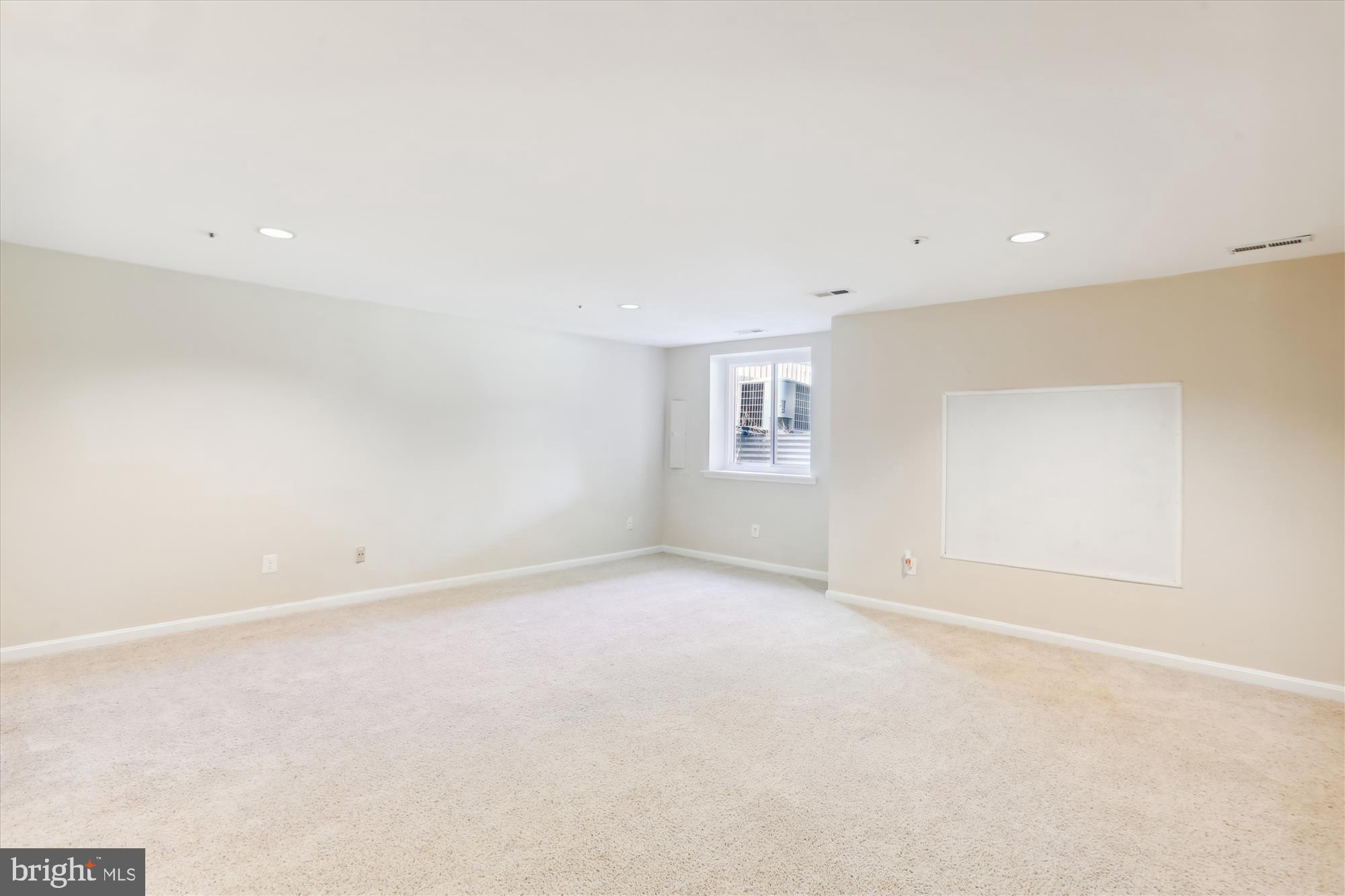 8649 Fountain Valley Dr
