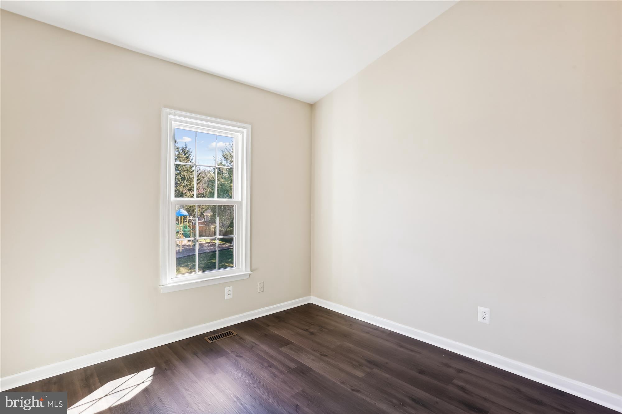 8649 Fountain Valley Dr