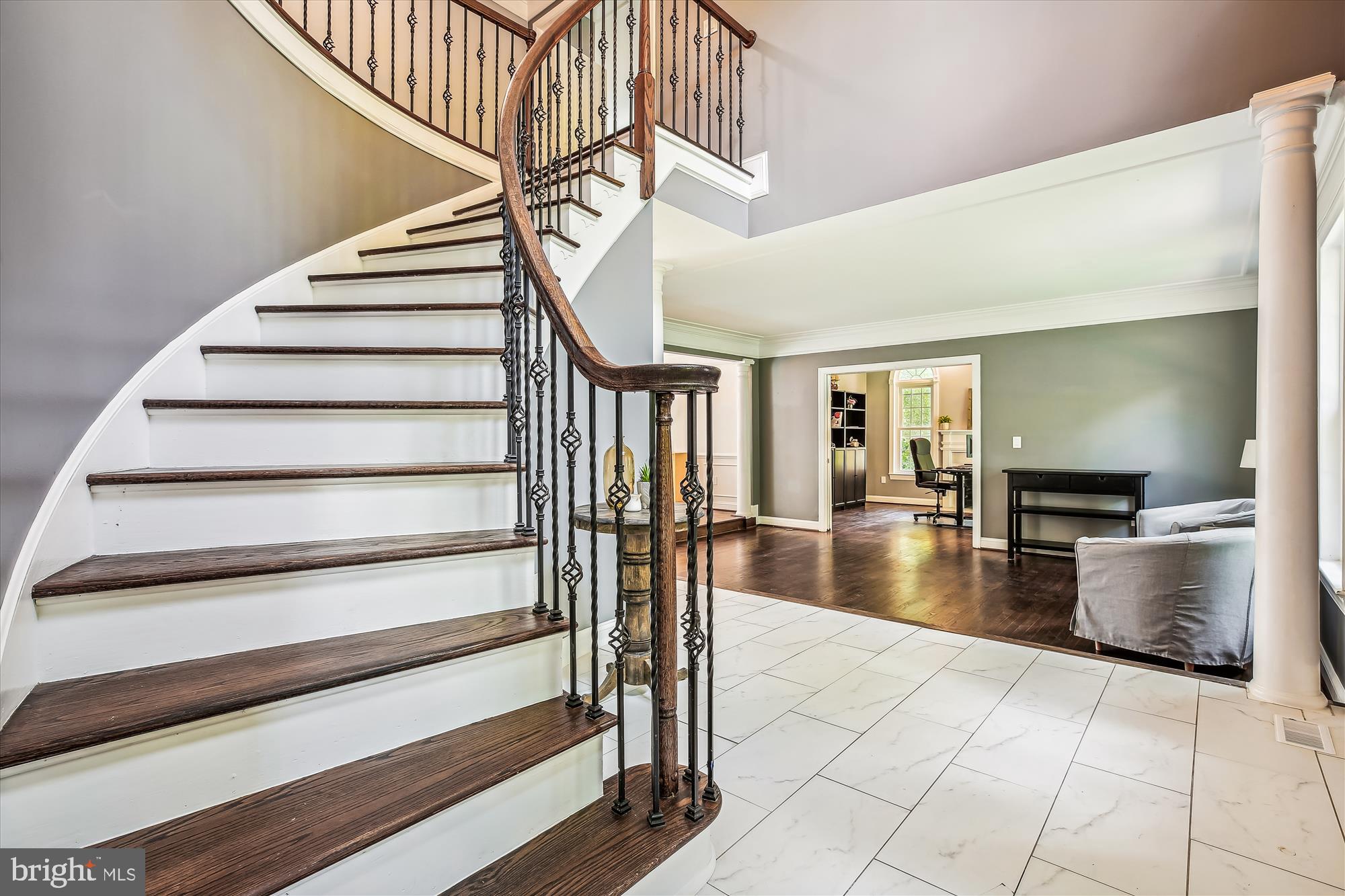 17507 Applewood Ln