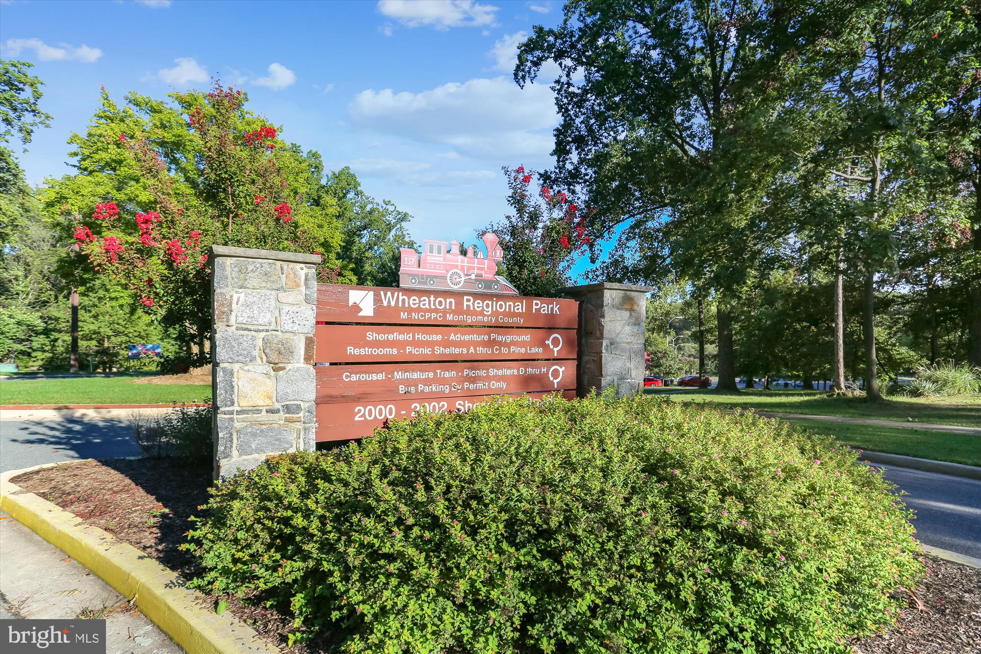 1722 Wilcox Ln