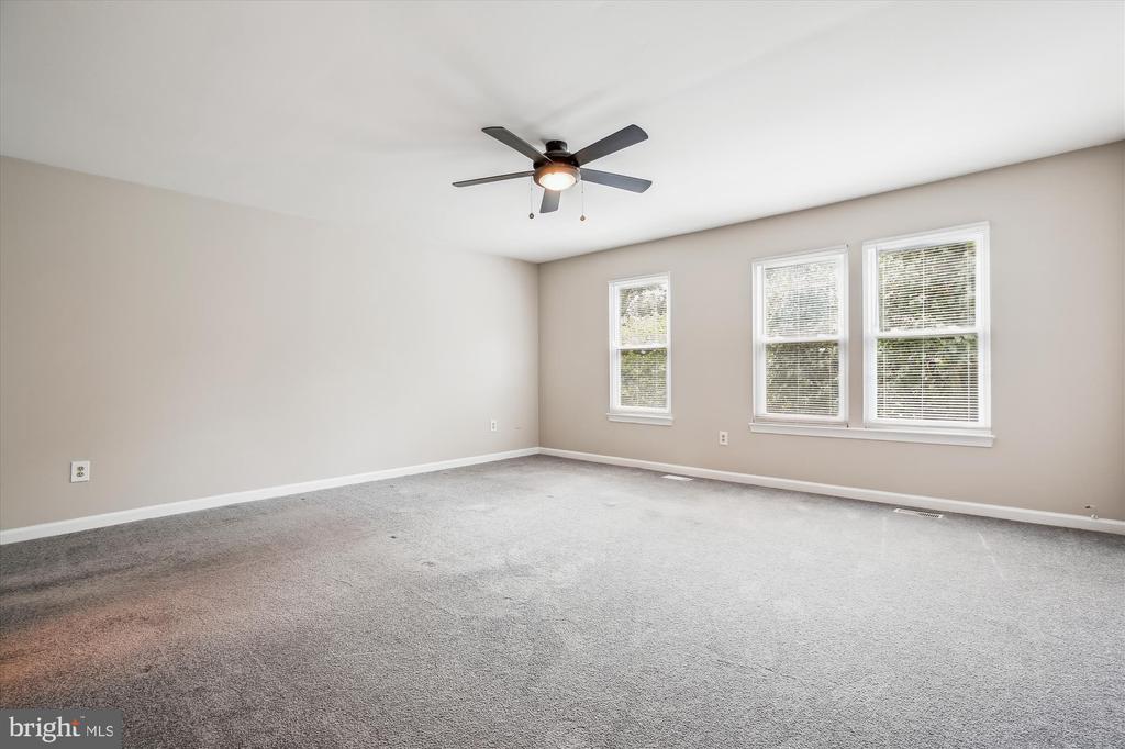 1722 Wilcox Ln
