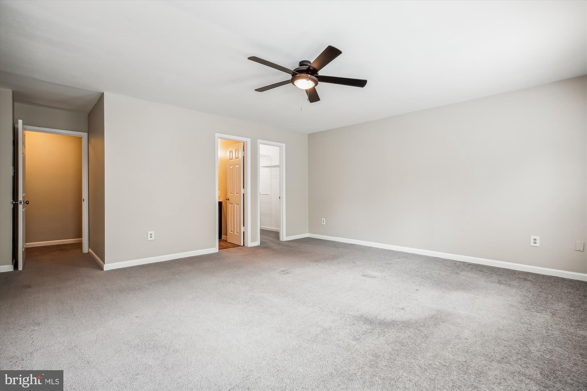 1722 Wilcox Ln
