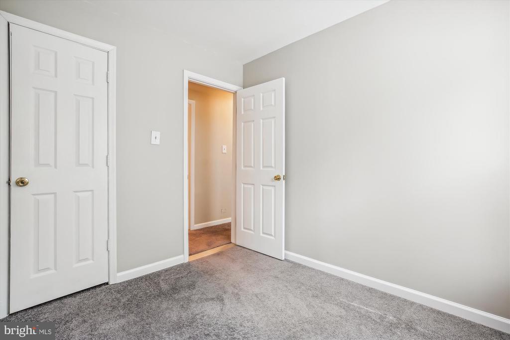 1722 Wilcox Ln