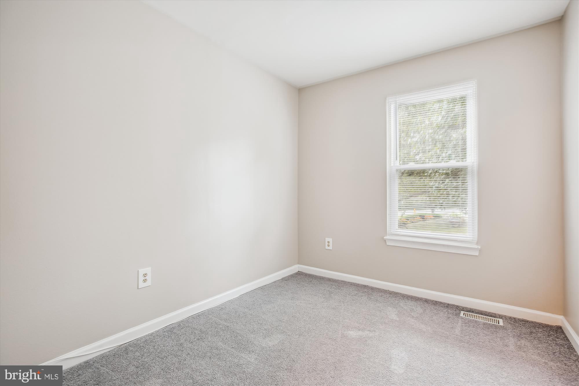 1722 Wilcox Ln