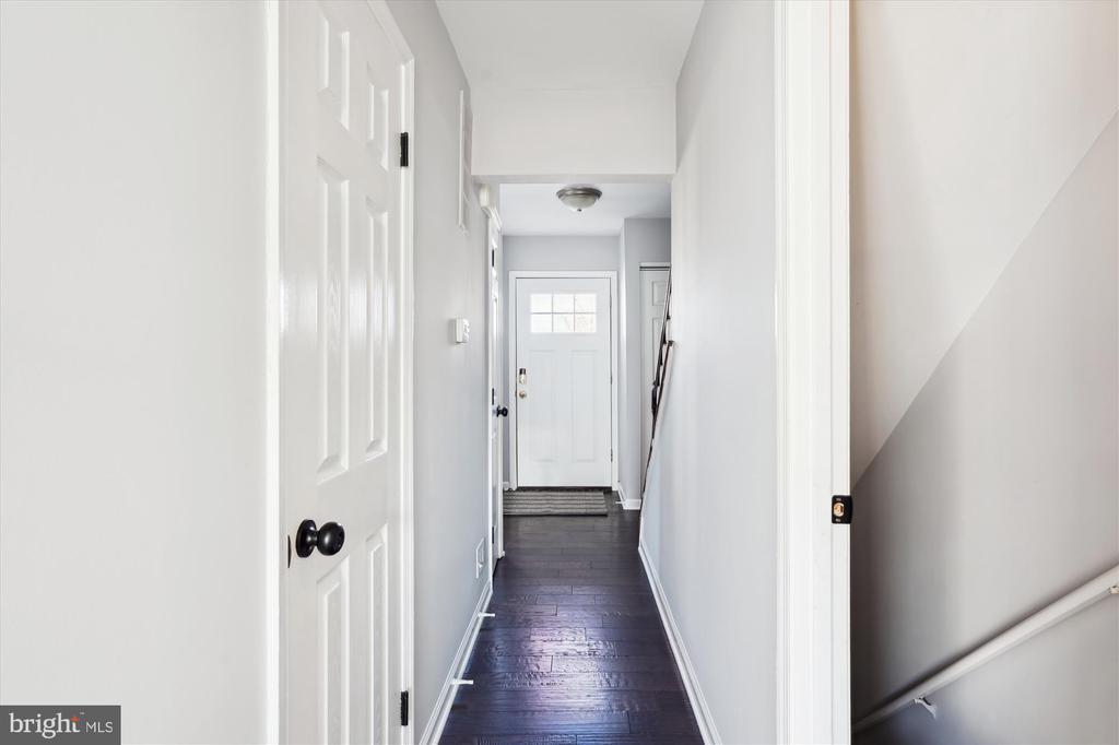 6 Big Acre Sq #22-3