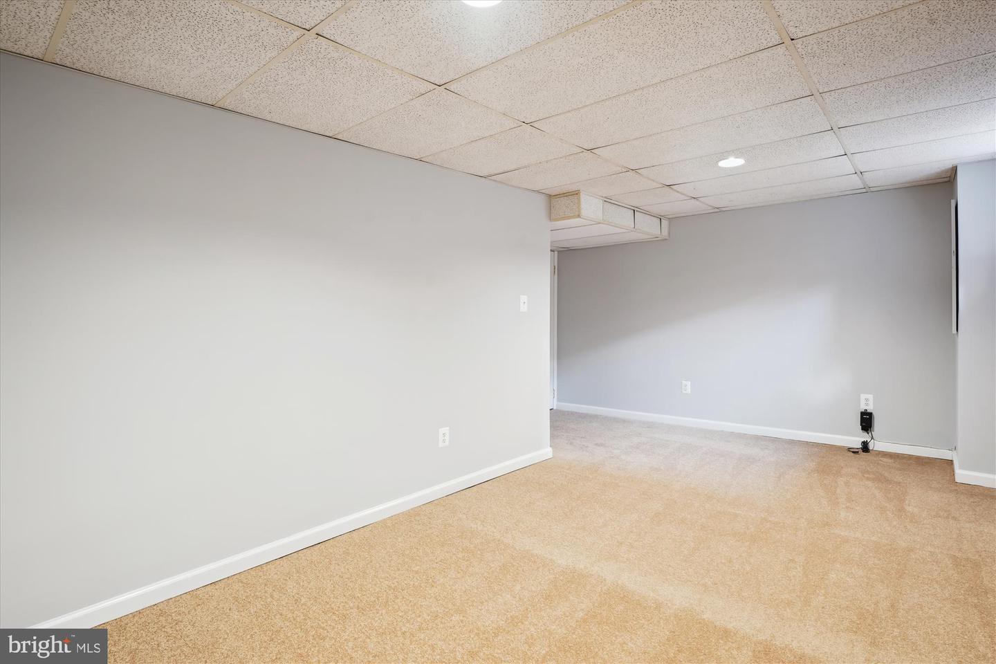 6 Big Acre Sq #22-3