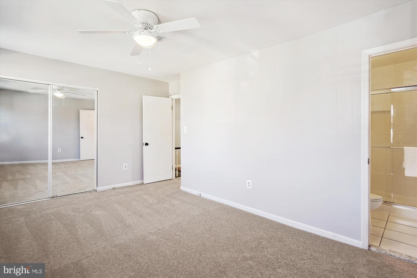 6 Big Acre Sq #22-3