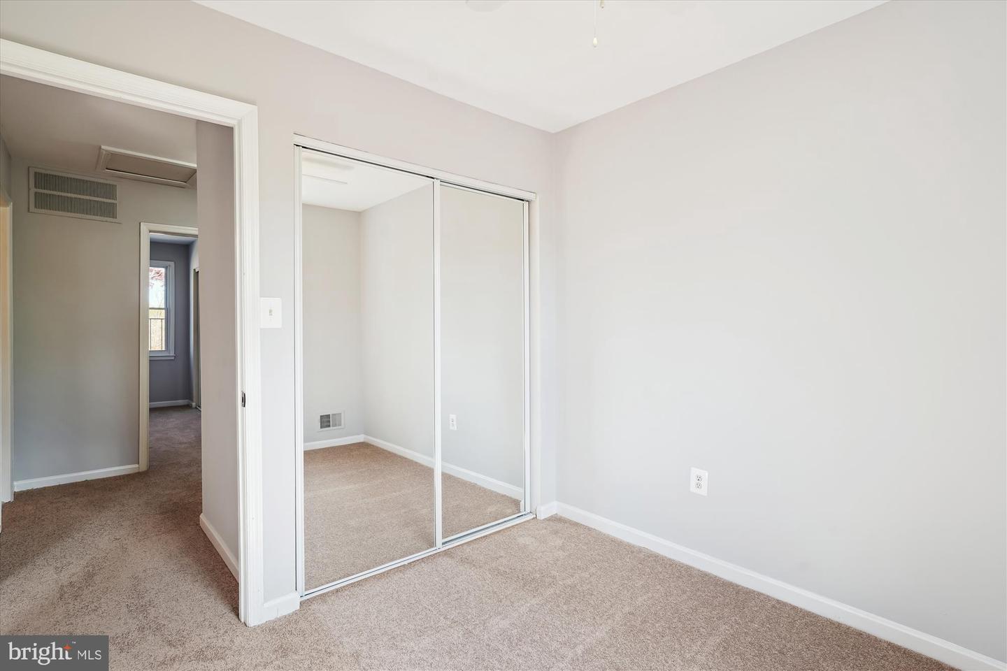 6 Big Acre Sq #22-3