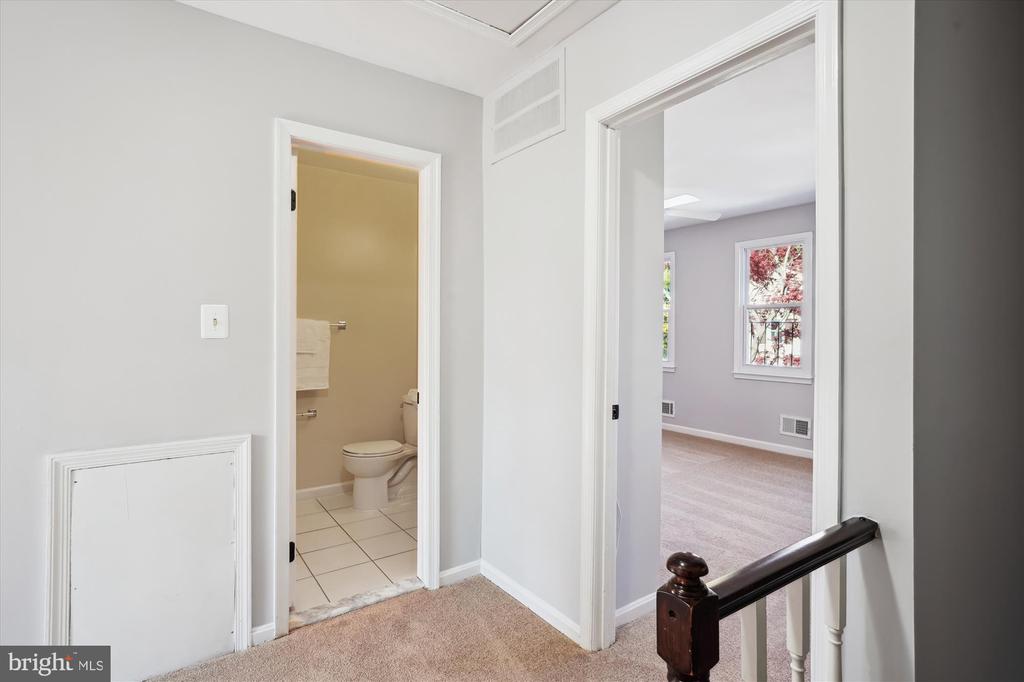 6 Big Acre Sq #22-3