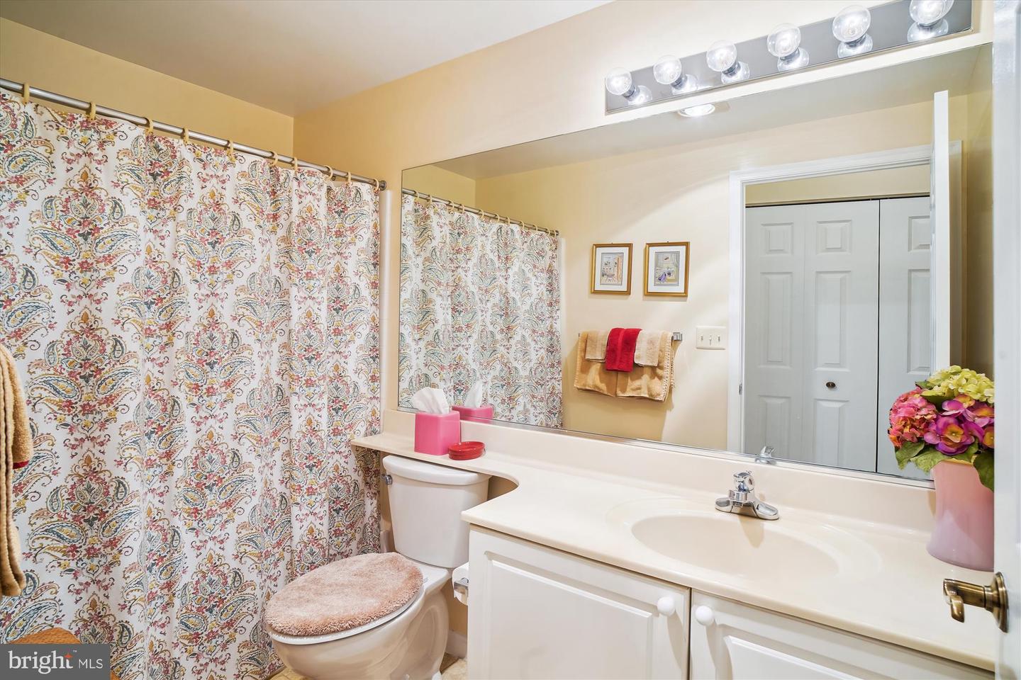 3005 S Leisure World Blvd #717