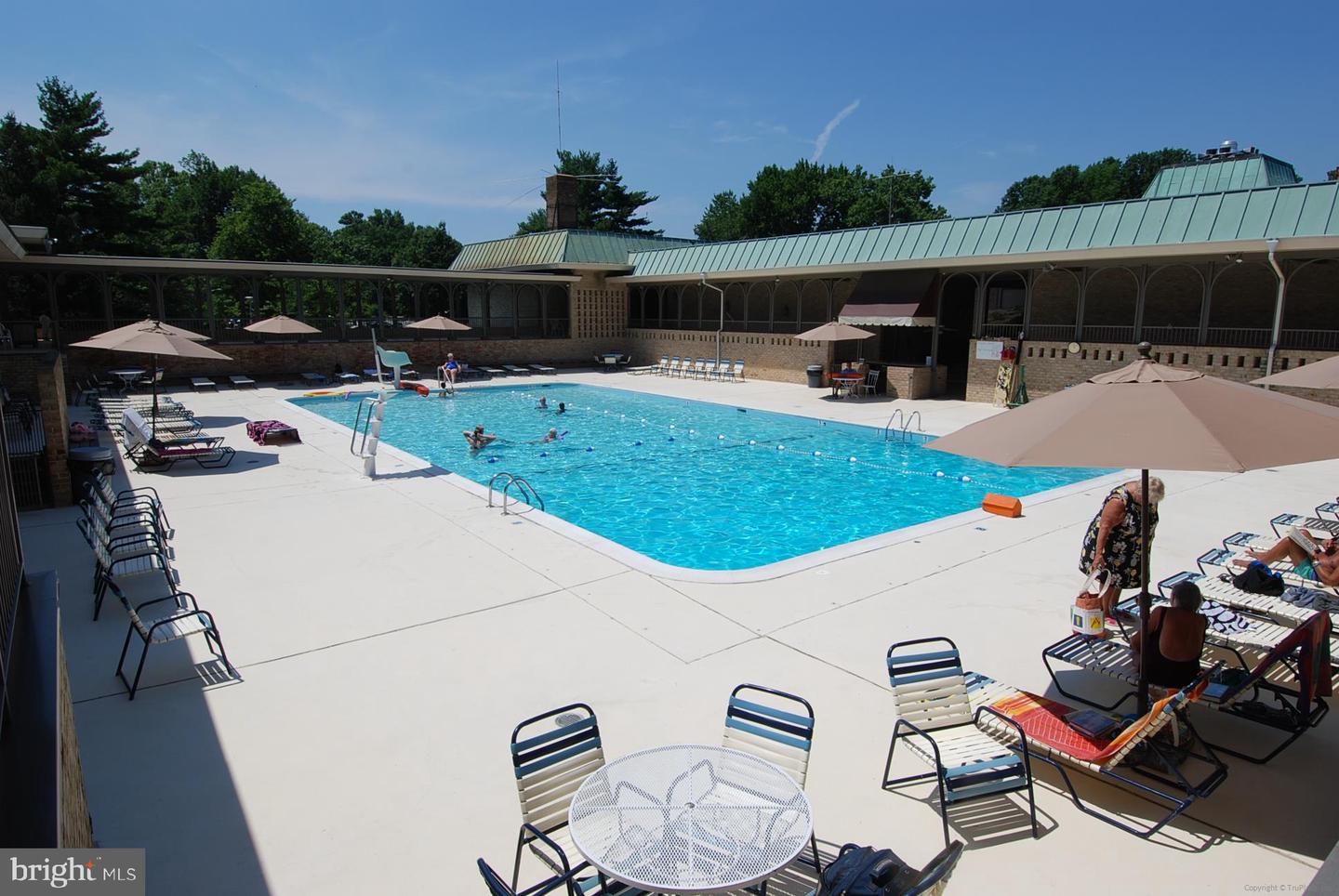 3005 S Leisure World Blvd #717