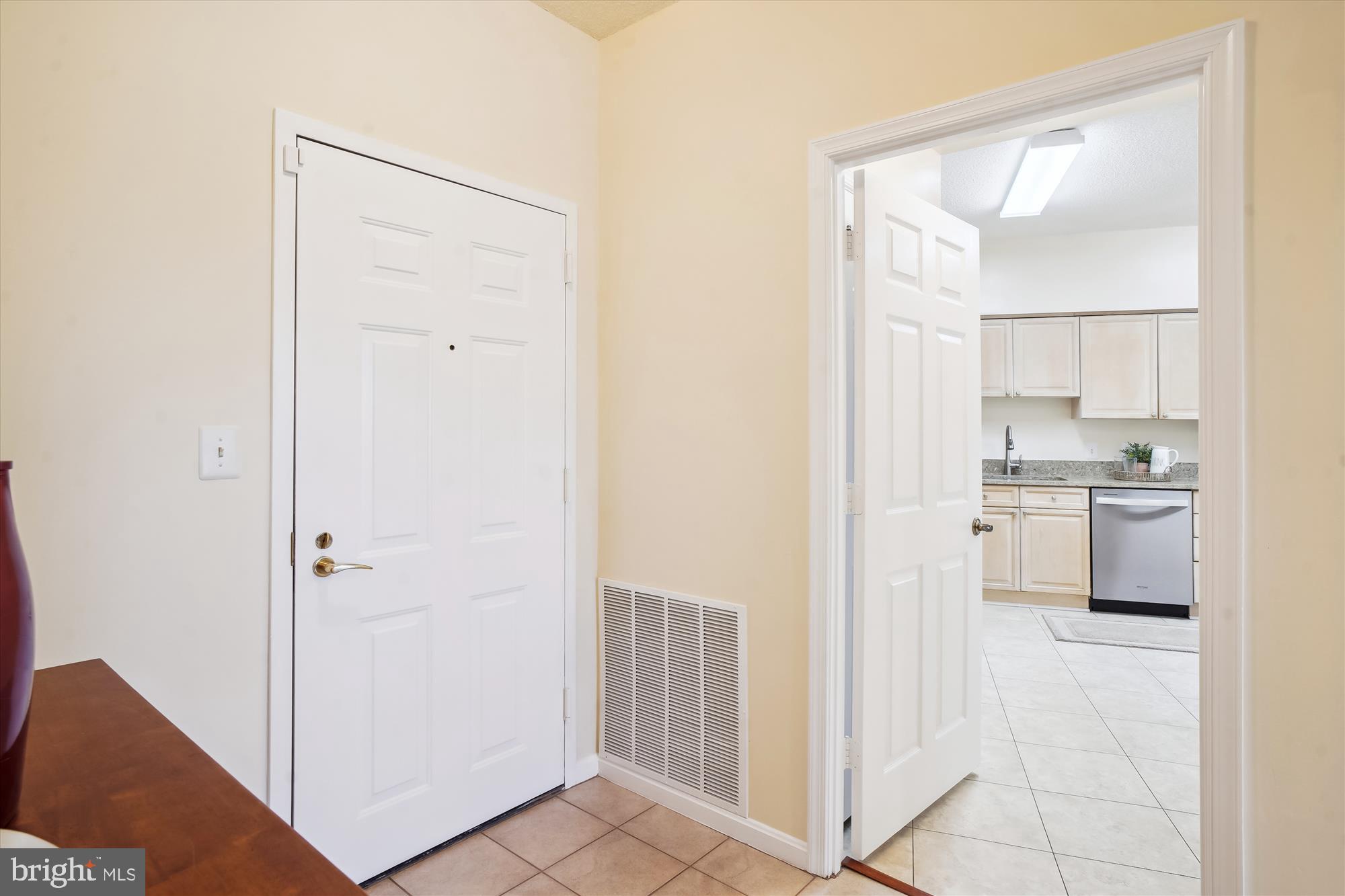 3005 S Leisure World Blvd #717