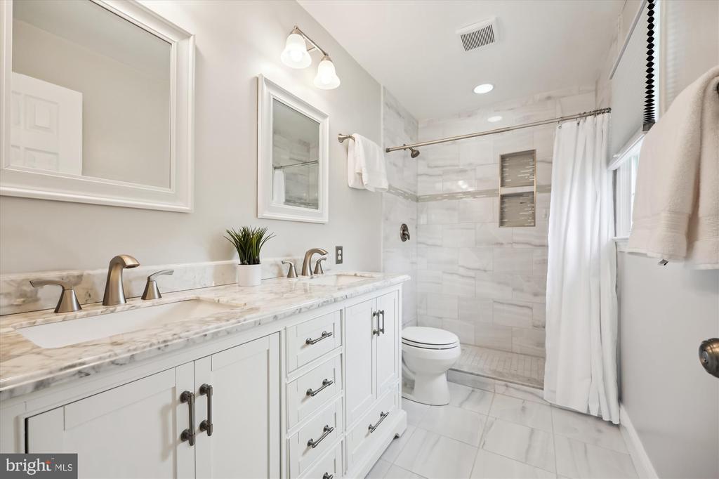 2 Cullinan Dr
